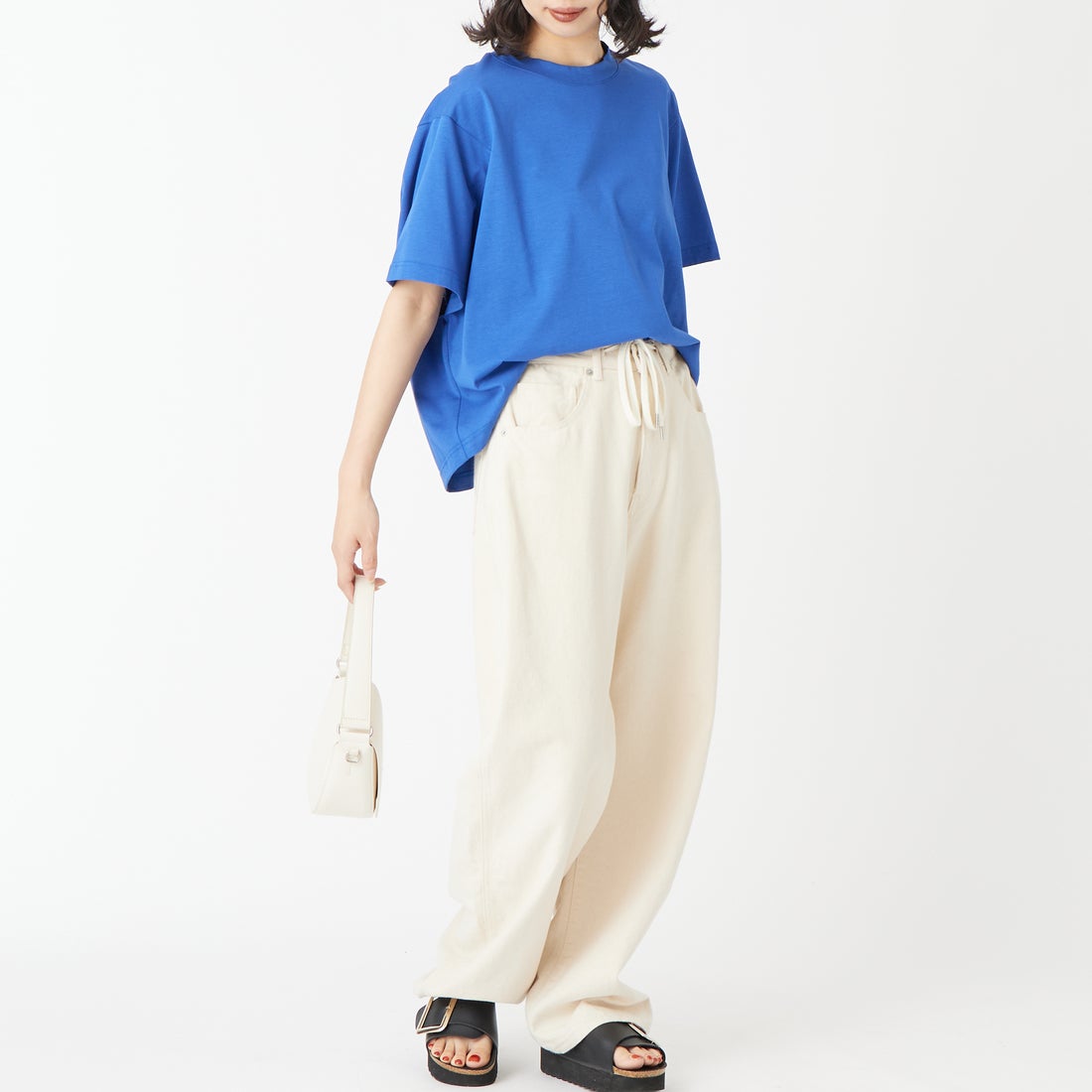 Jeans Factory Clothes [ジーンズファクトリークローズ] バックタックワイドTシャツ [21268053] 070 ﾌﾞﾙｰ &&モデル身長：162cm 着用サイズ：F&&