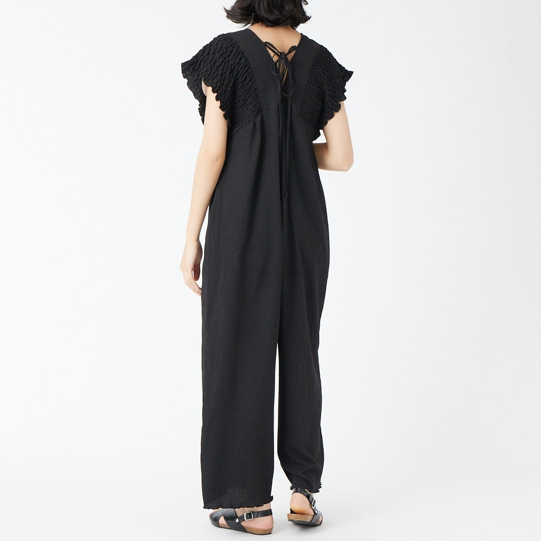 Jeans Factory Clothes [ジーンズファクトリークローズ] 楊柳ギャザーデザインオールインワン [IN1-AO-6] ﾌﾞﾗｯｸ &&モデル身長：162cm 着用サイズ：36&&