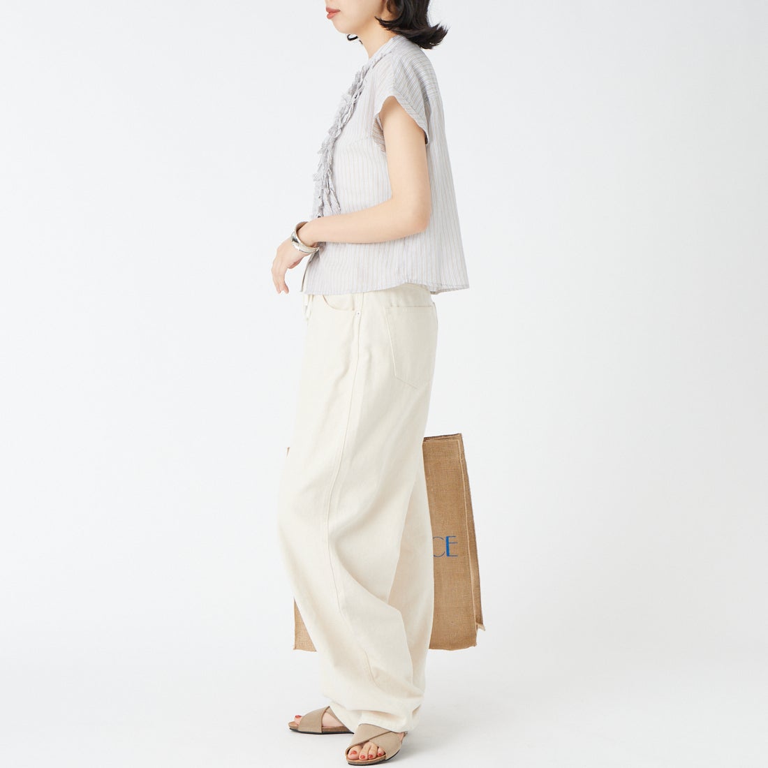 Jeans Factory Clothes [ジーンズファクトリークローズ] フリルブラウス [25619-MN] BEG ST &&モデル身長：162cm 着用サイズ：F&&