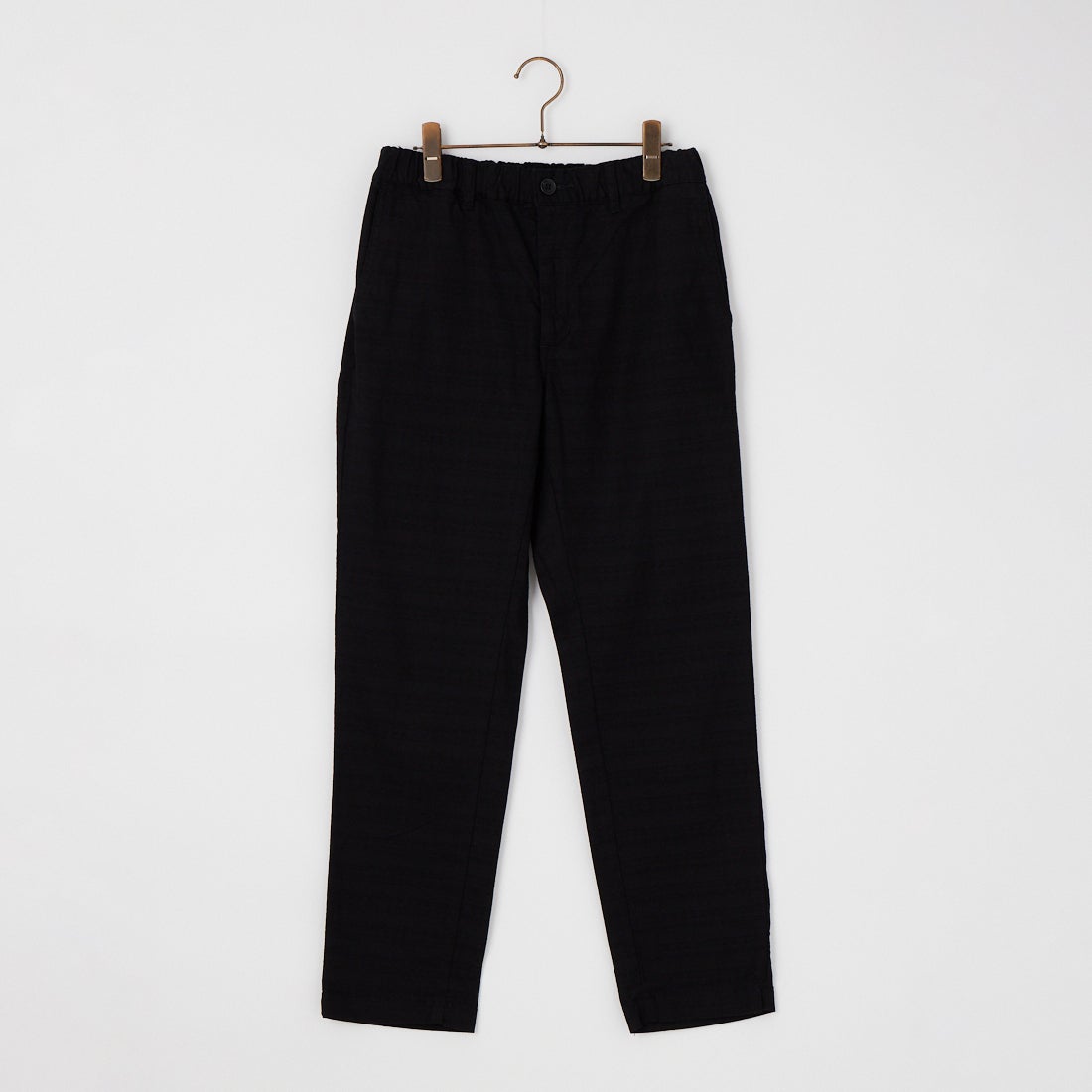 61 BLACK