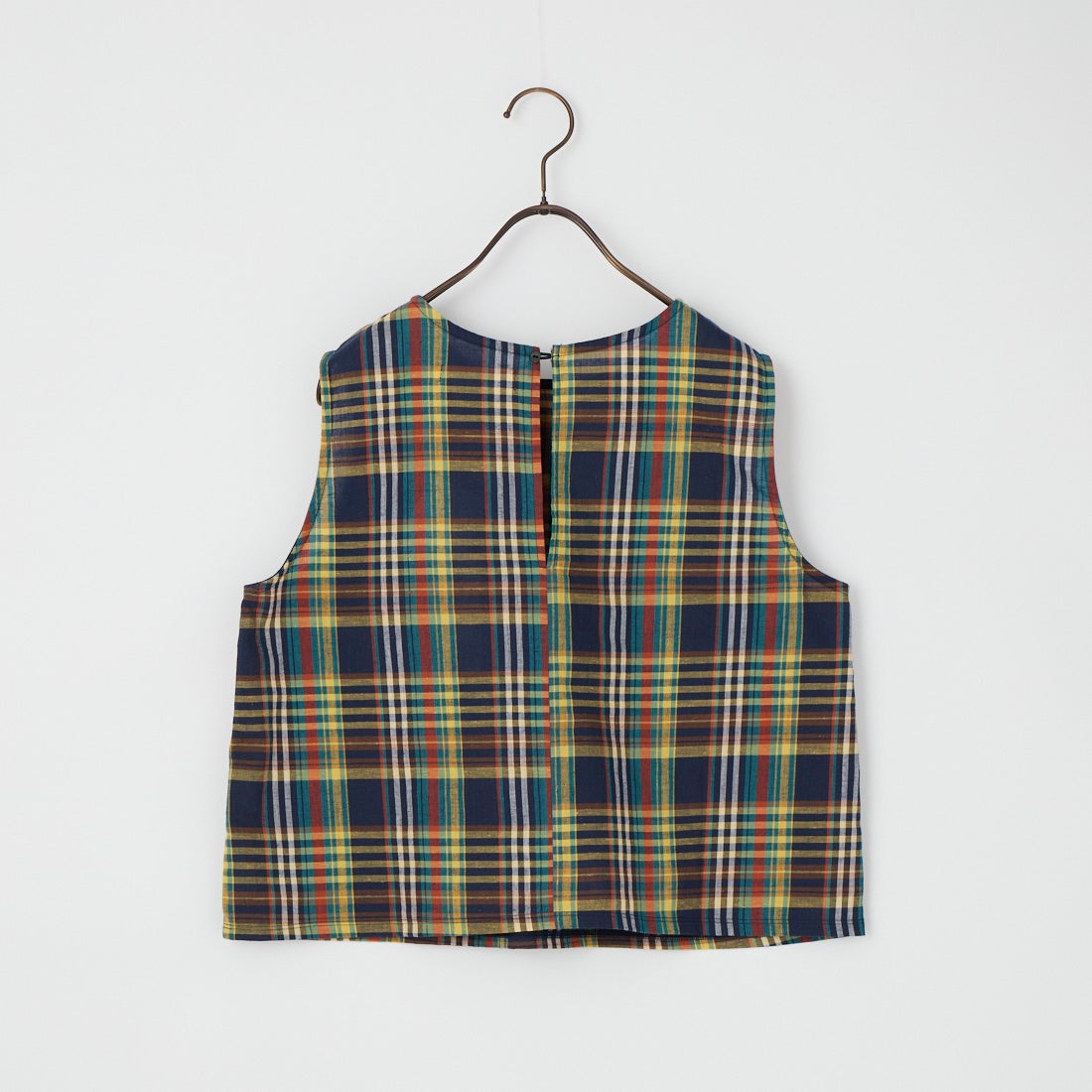 me. [ミードット] マドラスチェック スリーブレスプルオーバー [ME-26100] 279 NAVY