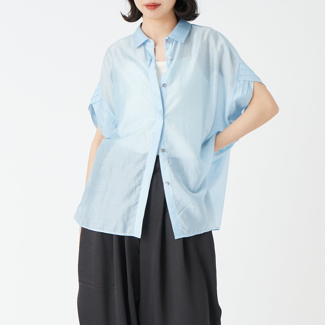 CLOCHE [クロシェ] 袖タックシアーブラウス [61285668] ｻｯｸｽ &&モデル身長：162cm 着用サイズ：2&&