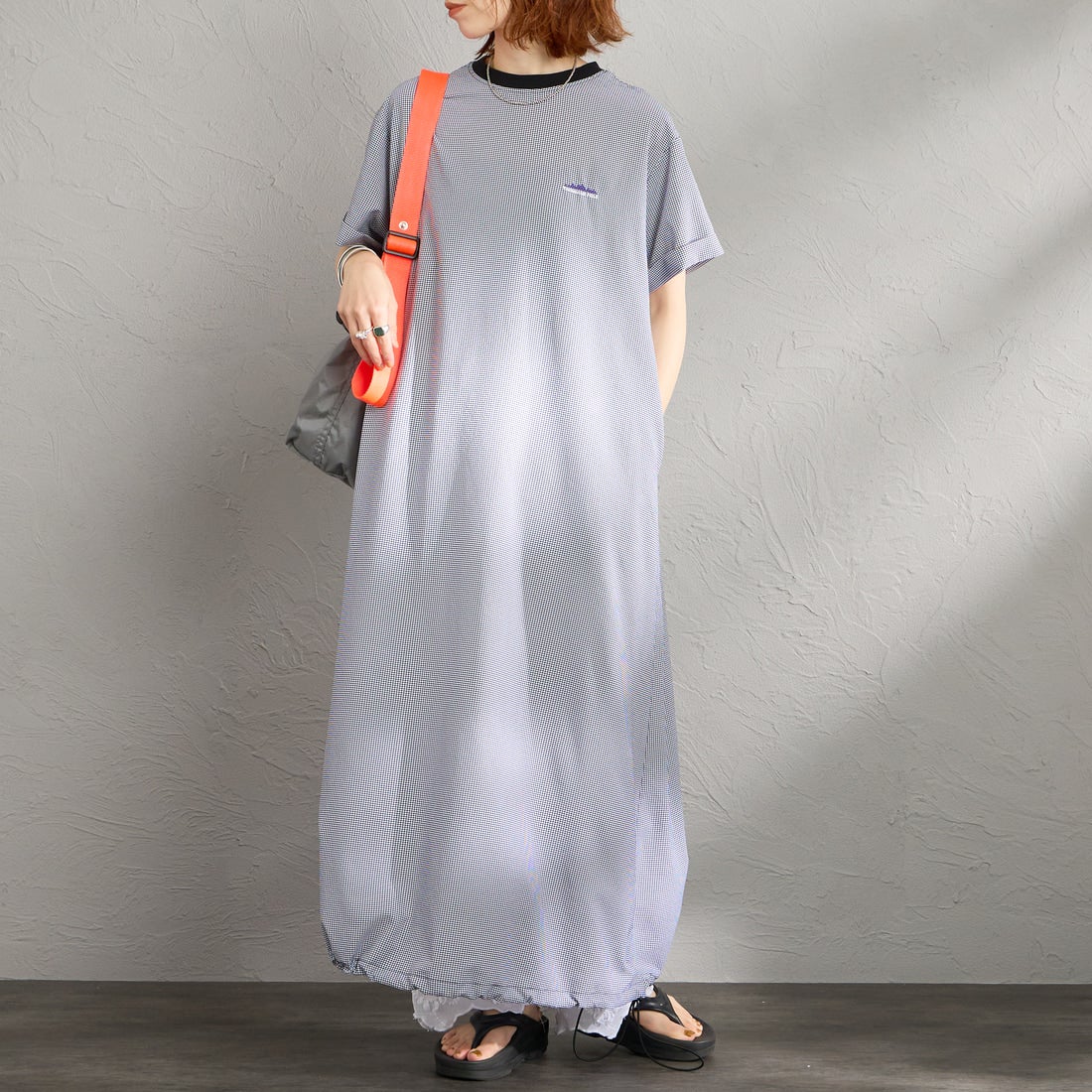 THOUSAND MILE [サウザンド マイル] 別注 ハイエアー バックジップ チェックショートスリーブワンピース [TM261CK50832-JF] 91 BLK CK &&モデル身長：158cm 着用サイズ：F&&