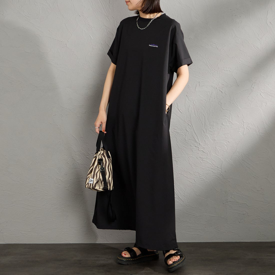 09 BLACK&&モデル身長：160cm 着用サイズ：F&&