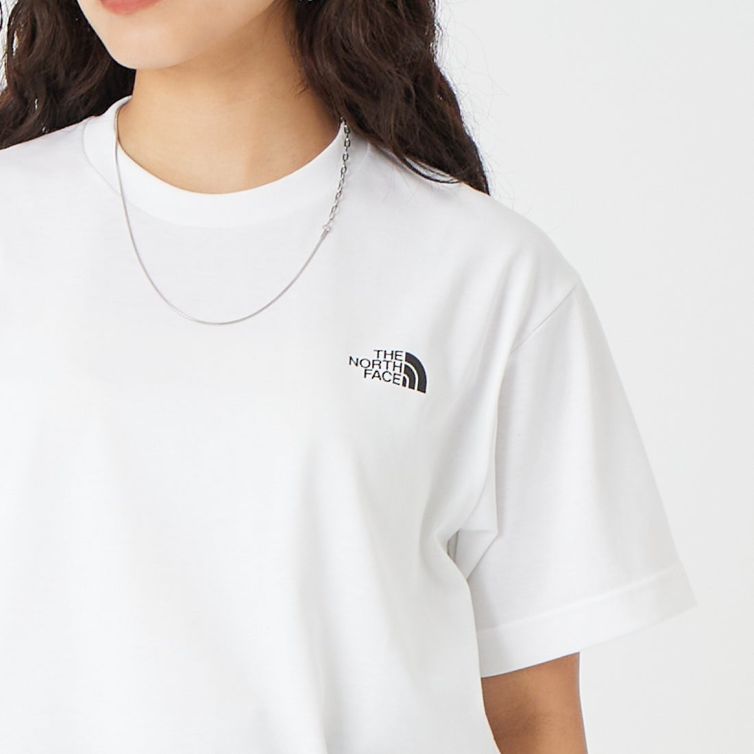 THE NORTH FACE [ザ ノースフェイス] ショートスリーブ ジャーニーヒストリーTシャツ [NT32643] W &&モデル身長：162cm 着用サイズ：S&&