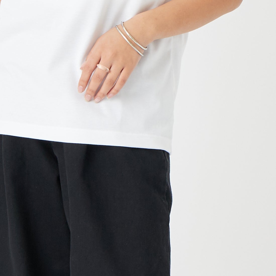 THE NORTH FACE [ザ ノースフェイス] ショートスリーブ ジャーニーヒストリーTシャツ [NT32643] W &&モデル身長：162cm 着用サイズ：S&&