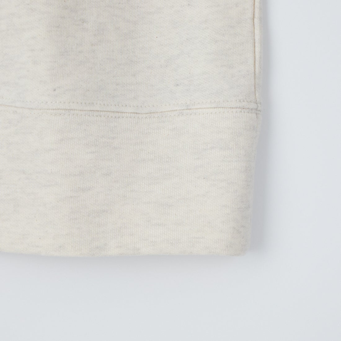 ESTROISLOSE [エストゥロワルーズ] ミニ裏毛 プリントプルオーバー [EC26206]  03 OATMEAL