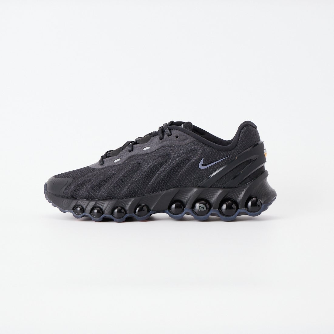 001 BLACK