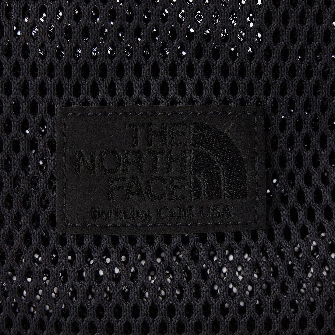 THE NORTH FACE PURPLE LABEL [ザ ノースフェイス パープルレーベル] メッシュフィールドスモールショルダーバッグ [N26SU047] K BLACK