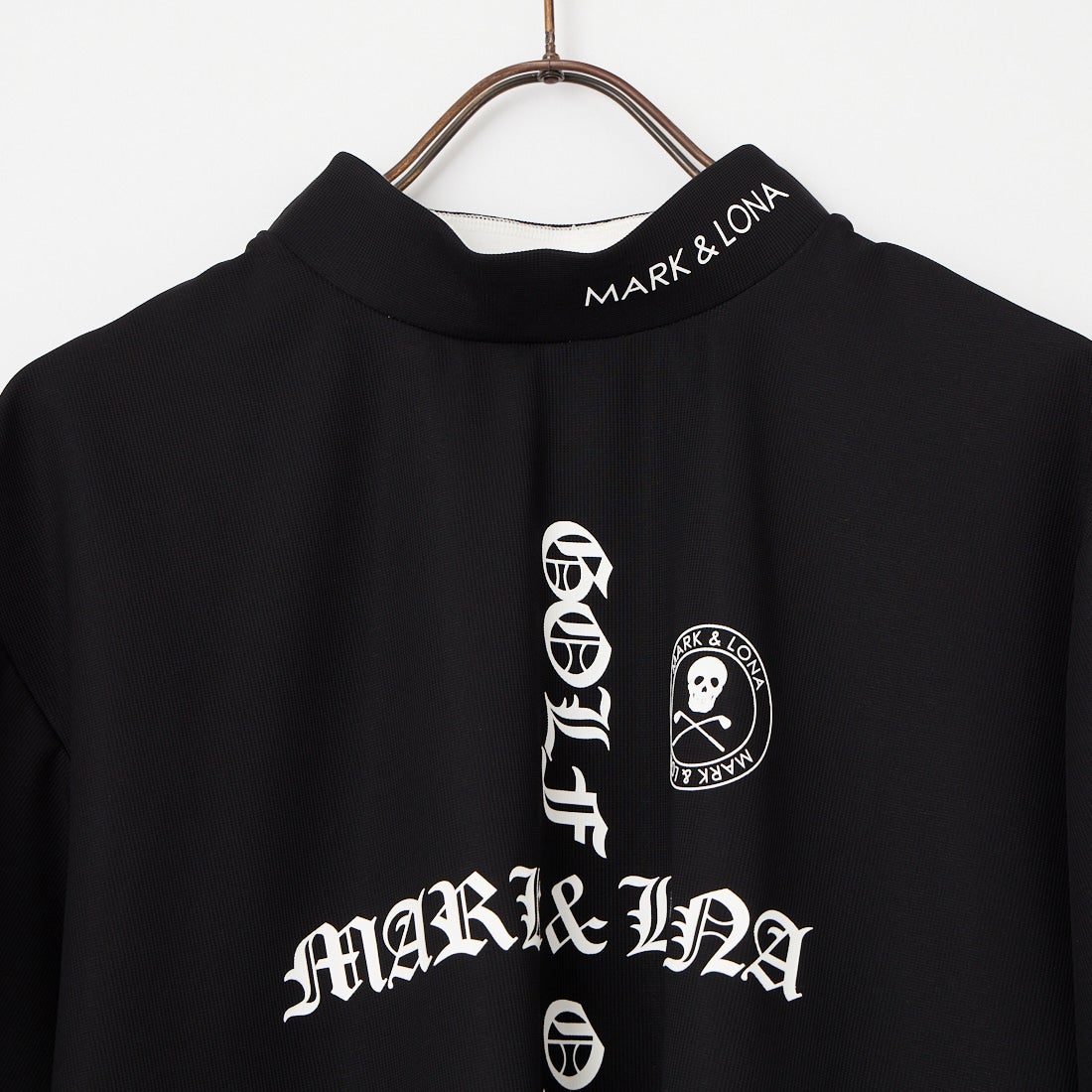 MARK & LONA [マークアンドロナ] ナイロンワッフル ブラックレターロゴ モックネックTシャツ [MLM-6A-AA07] BLACK