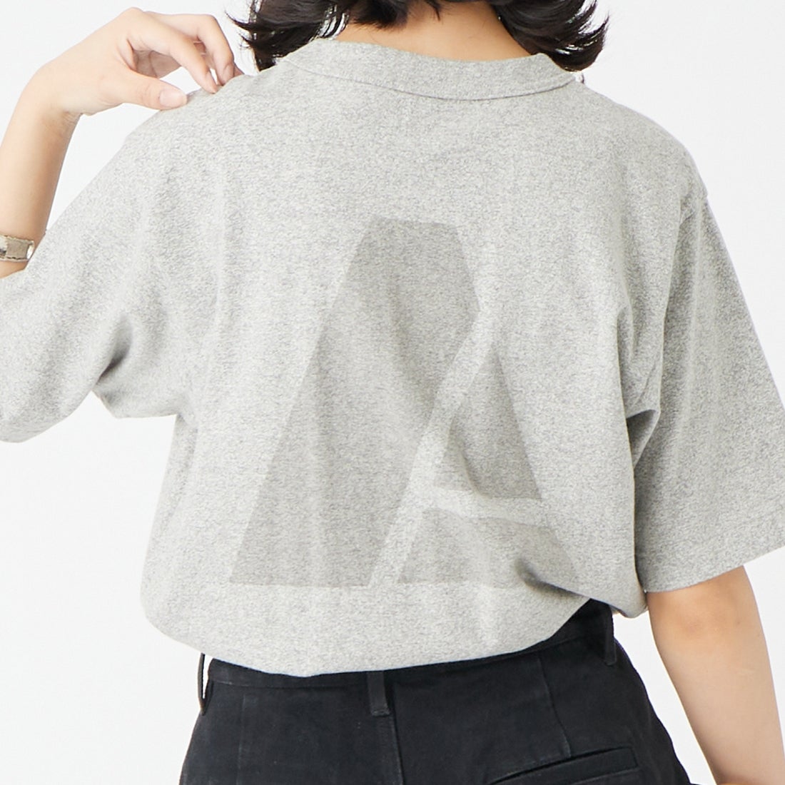 blurhms ROOTSTOCK [ブラームス ルーツストック] ARMEE 88/12スタンダードプリントTシャツ [BROOTS25S35S26C] 02 H.GREY &&モデル身長：162cm 着用サイズ：0&&