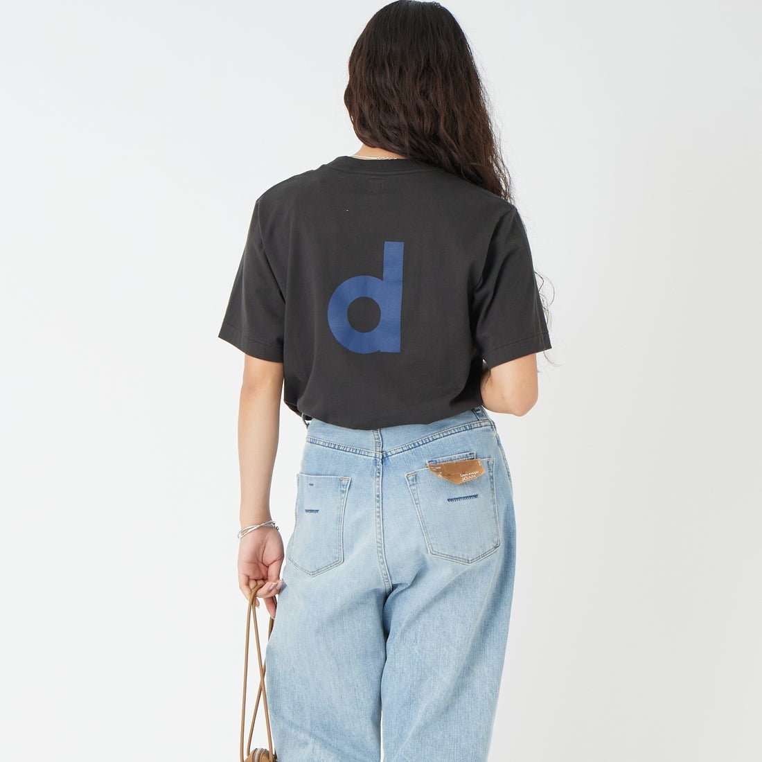 blurhms ROOTSTOCK [ブラームス ルーツストック] BD スタンダードプリントTシャツ [BROOTS25S33S26A] 03 BLK/BLU &&モデル身長：162cm 着用サイズ：0&&