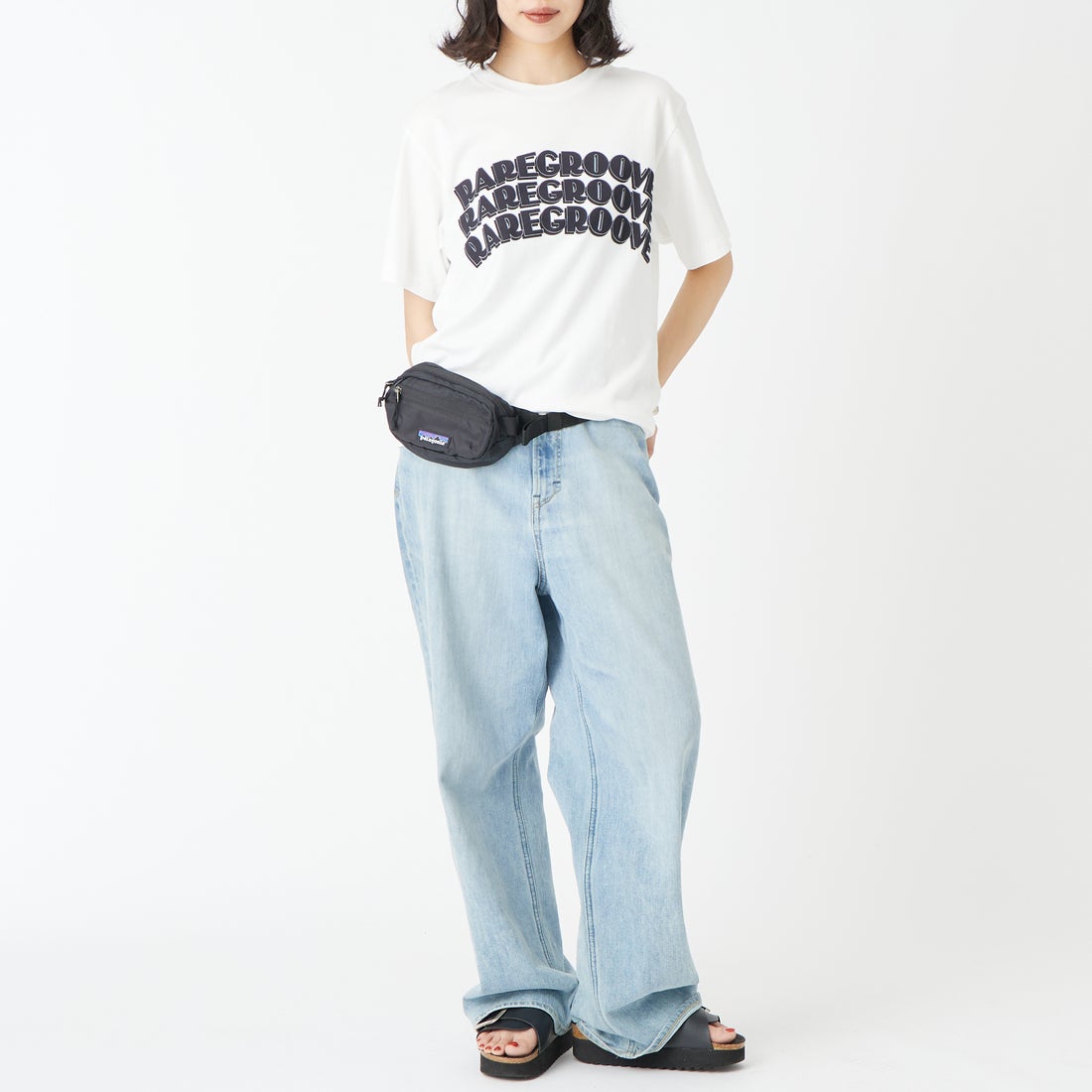 blurhms ROOTSTOCK [ブラームス ルーツストック] RAREGROOVE スタンダードプリントTシャツ [BROOTS25S33S26B] 02 WHT/BLK &&モデル身長：162cm 着用サイズ：0&&