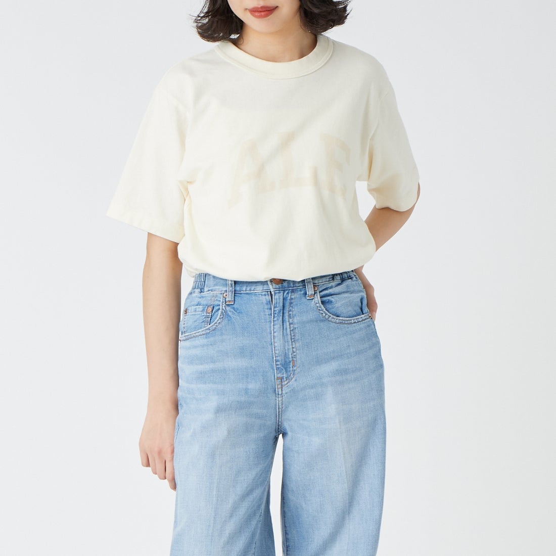 blurhms ROOTSTOCK [ブラームス ルーツストック] ALE-Y 88/12スタンダードプリントTシャツ [BROOTS25S35S26A] 01 IVORY &&モデル身長：162cm 着用サイズ：0&&