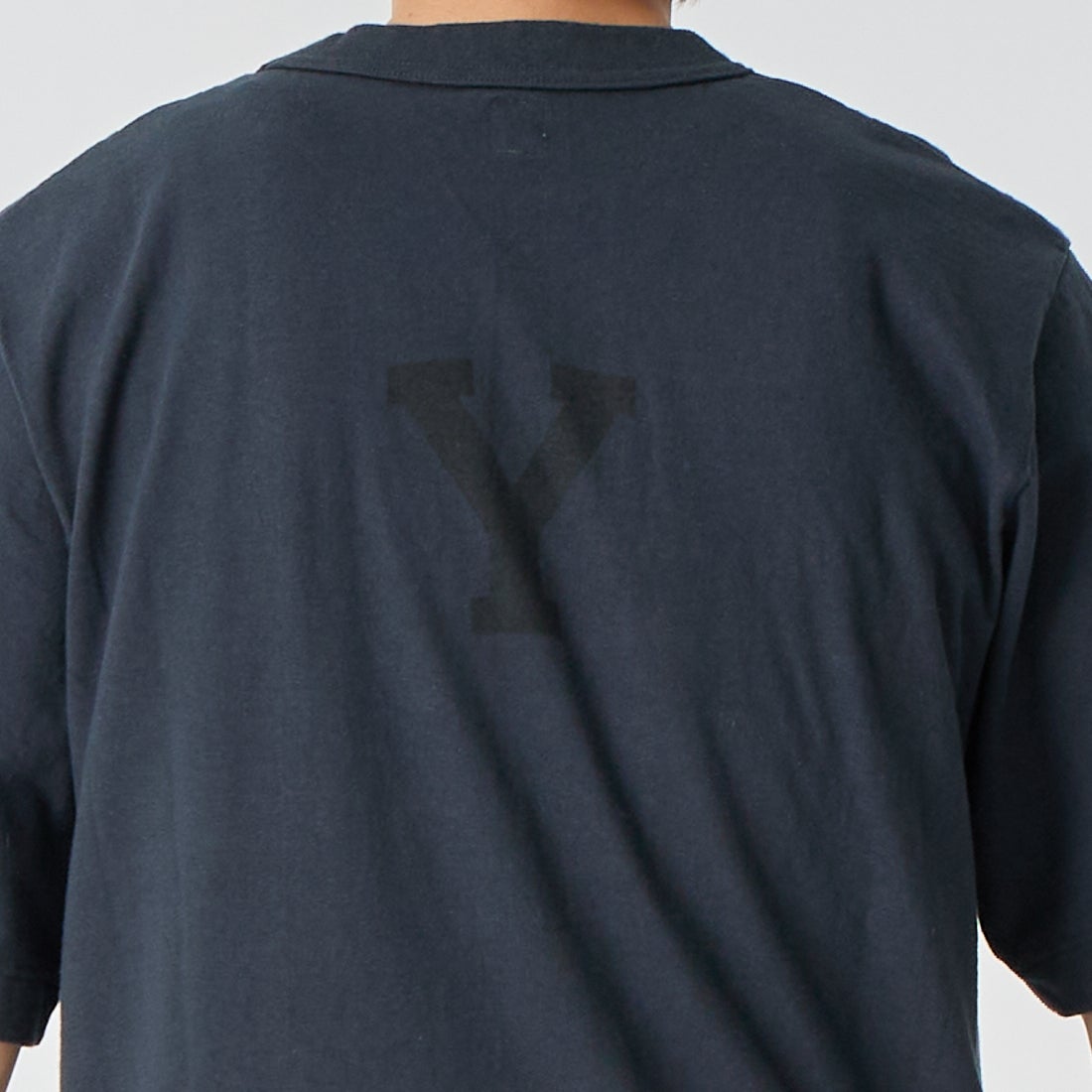 blurhms ROOTSTOCK [ブラームス ルーツストック] ALE-Y 88/12スタンダードプリントTシャツ [BROOTS25S35S26A] 03 NIGHT B &&モデル身長：177cm 着用サイズ：2&&