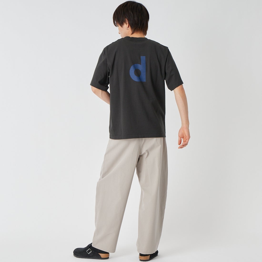 blurhms ROOTSTOCK [ブラームス ルーツストック] BD スタンダードプリントTシャツ [BROOTS25S33S26A] 03 BLK/BLU &&モデル身長：177cm 着用サイズ：2&&