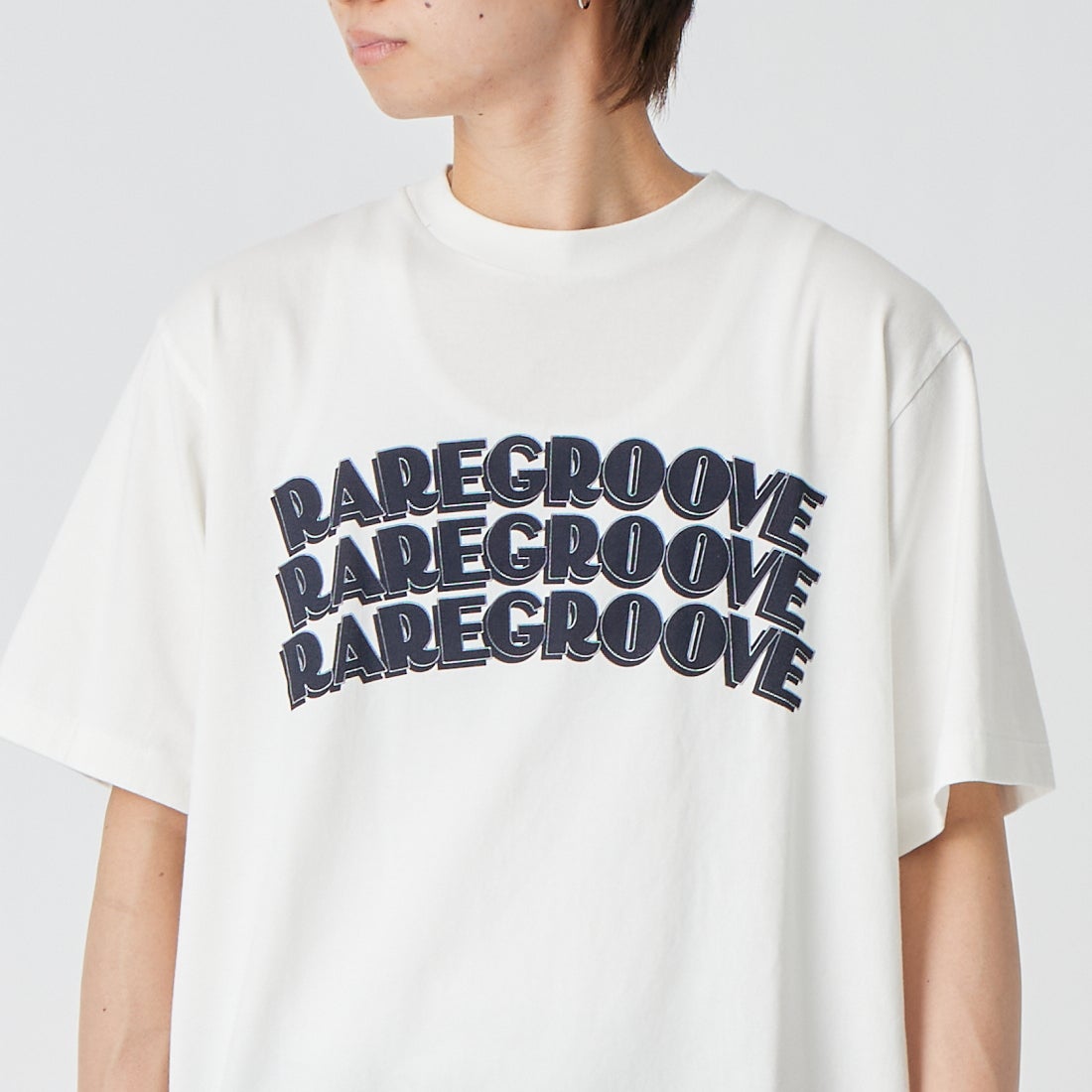 blurhms ROOTSTOCK [ブラームス ルーツストック] RAREGROOVE スタンダードプリントTシャツ [BROOTS25S33S26B] 02 WHT/BLK &&モデル身長：177cm 着用サイズ：3&&