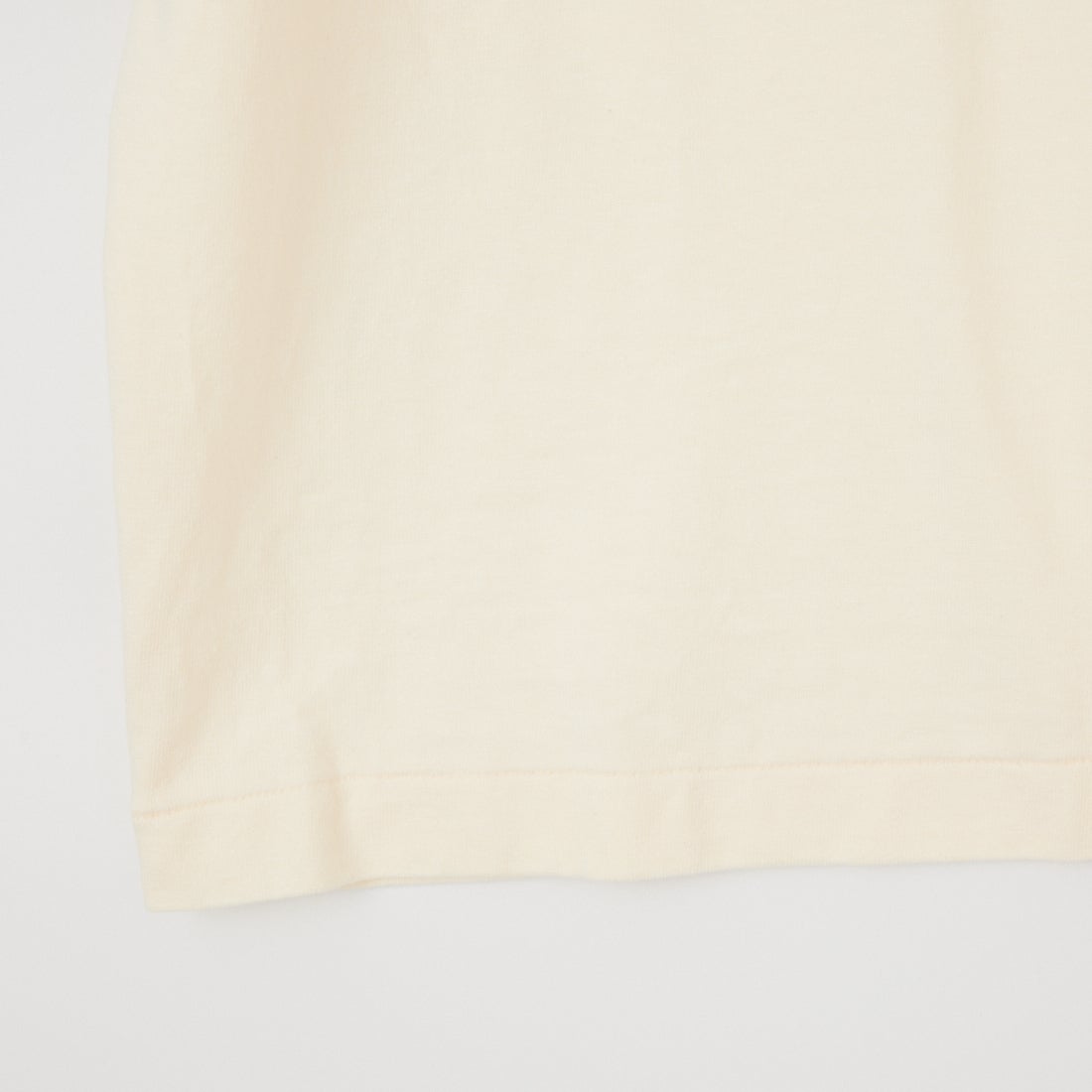 blurhms ROOTSTOCK [ブラームス ルーツストック] FICTIONAL-FRATERNITY 88/12スタンダードパッチTシャツ [BROOTS25S35S26E] 02 IVO/RED