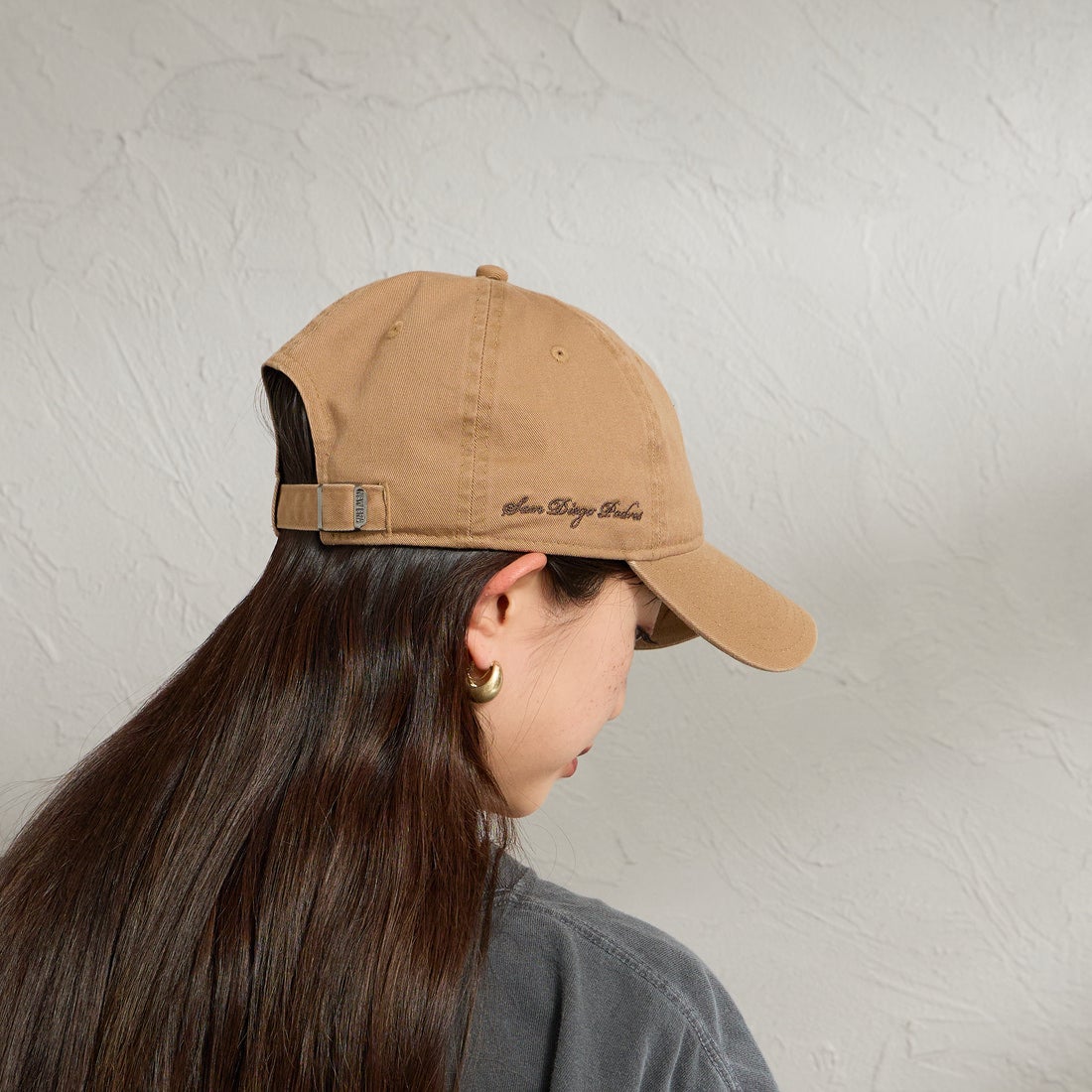 NEW ERA [ニューエラ] 別注 9TWENTY ベースボールキャップ サンディエゴ・パドレス [15156467-JF] KHAKI