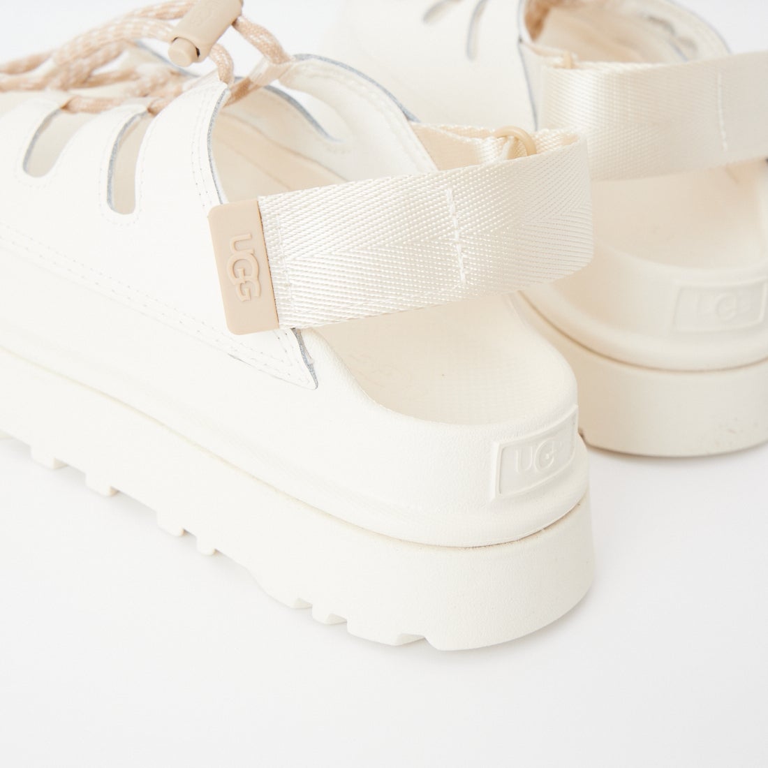 UGG [アグ] ゴールデングロウ トグル [1179370] JASMINE