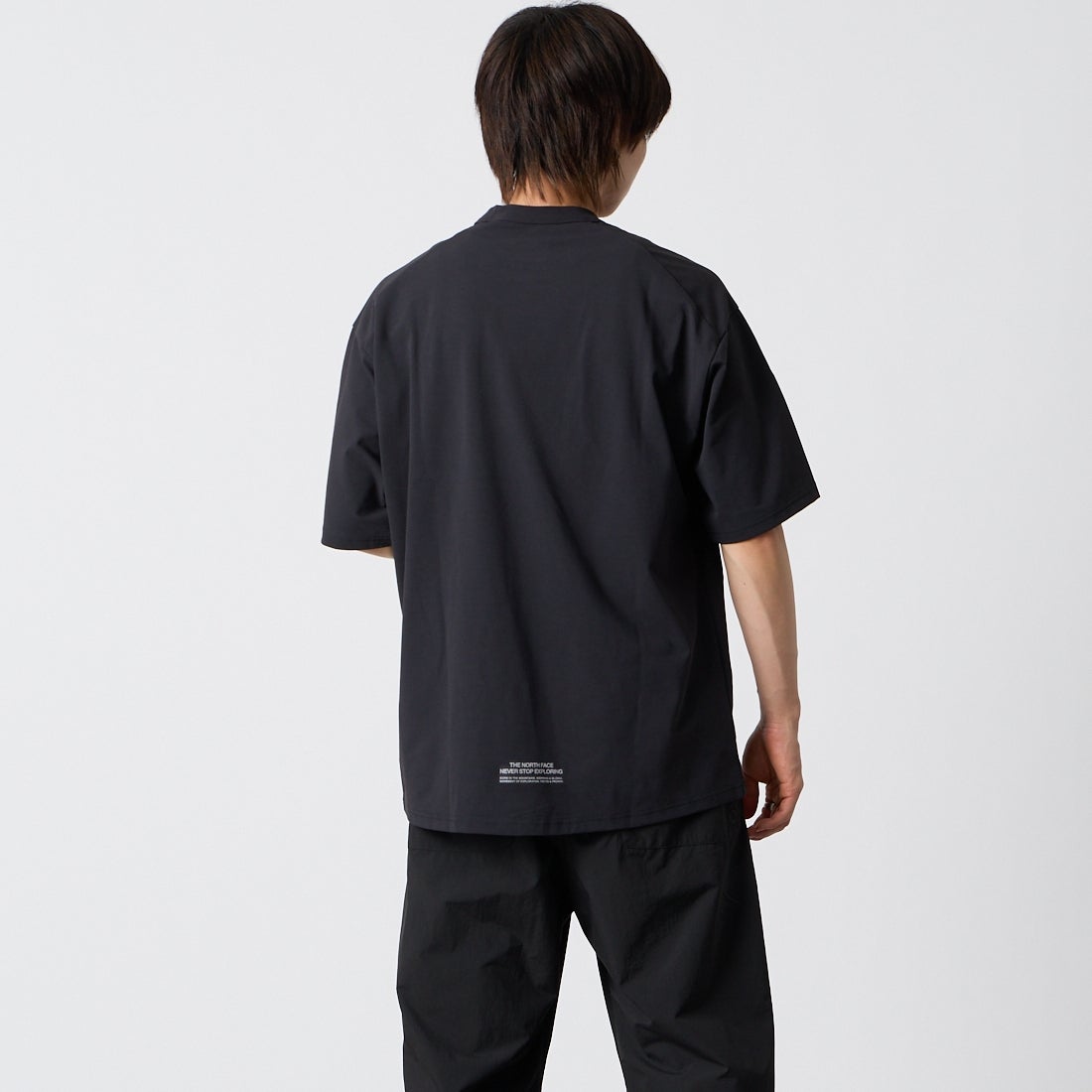 THE NORTH FACE [ザ ノースフェイス] ショートスリーブエンライドTシャツ [NT82561] K &&モデル身長：177cm 着用サイズ：M&&