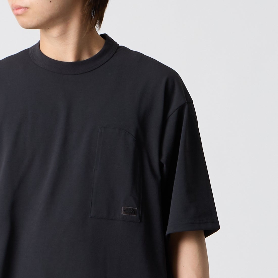 THE NORTH FACE [ザ ノースフェイス] ショートスリーブエンライドTシャツ [NT82561] K &&モデル身長：177cm 着用サイズ：M&&