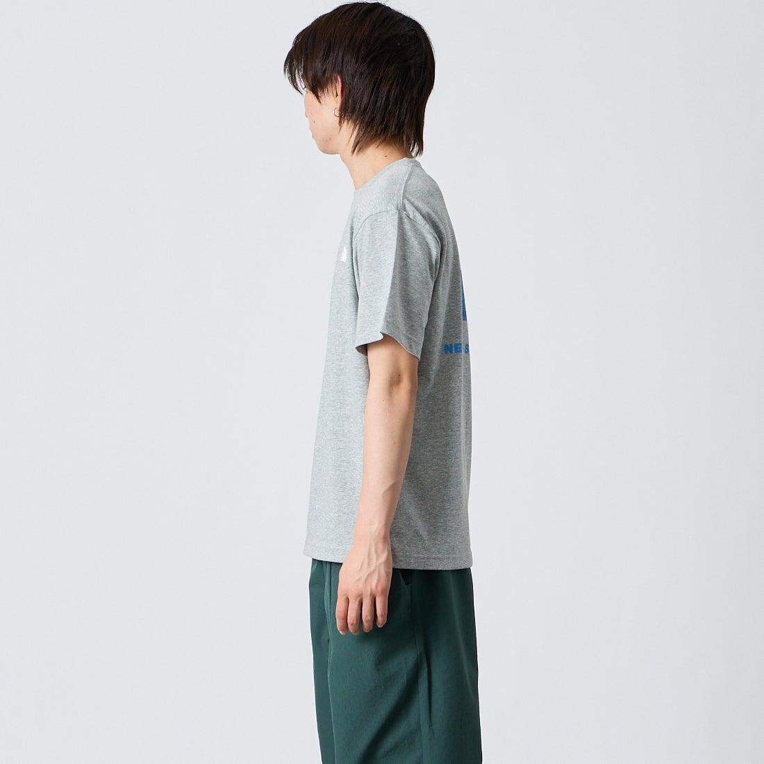 THE NORTH FACE [ザ ノースフェイス] ショートスリーブ バンダナスクエアロゴTシャツ [NT32446] ZZ &&モデル身長：177cm 着用サイズ：M&&
