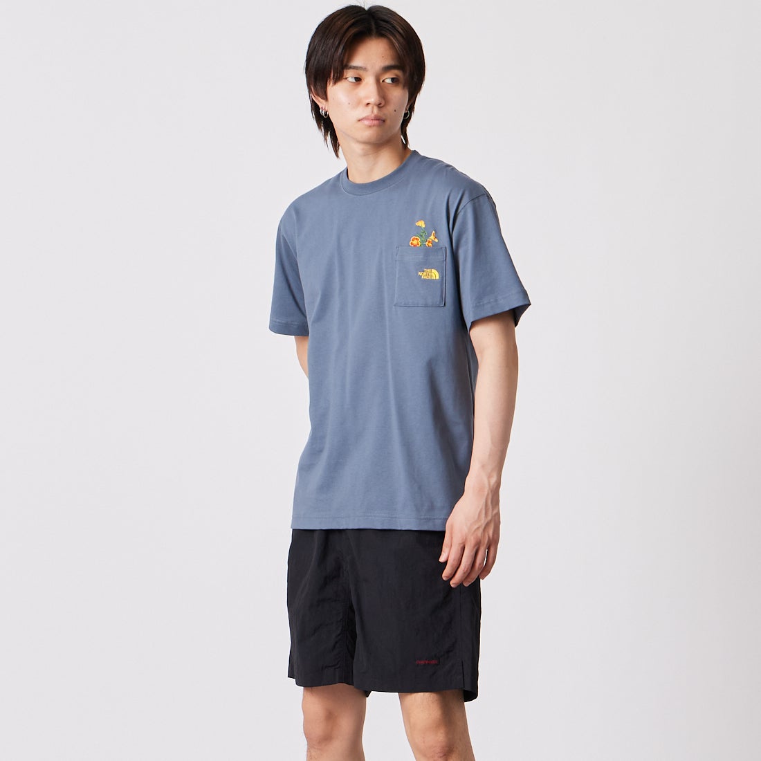 THE NORTH FACE [ザ ノースフェイス] ショートスリーブ フラッシュドライ フラワーロゴTシャツ [NT32638] SL &&モデル身長：177cm 着用サイズ：M&&