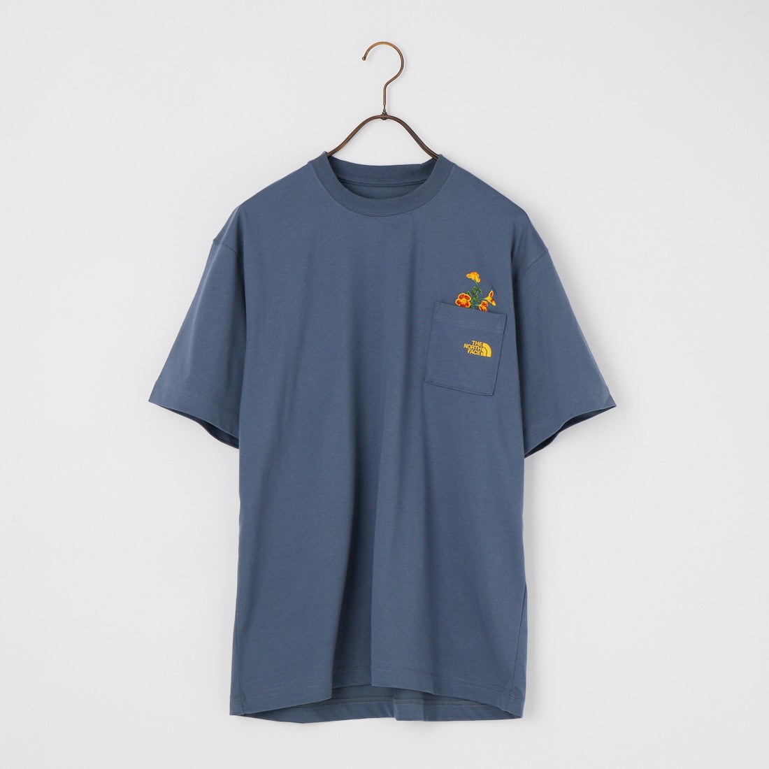 THE NORTH FACE [ザ ノースフェイス] ショートスリーブ フラッシュドライ フラワーロゴTシャツ [NT32638] SL