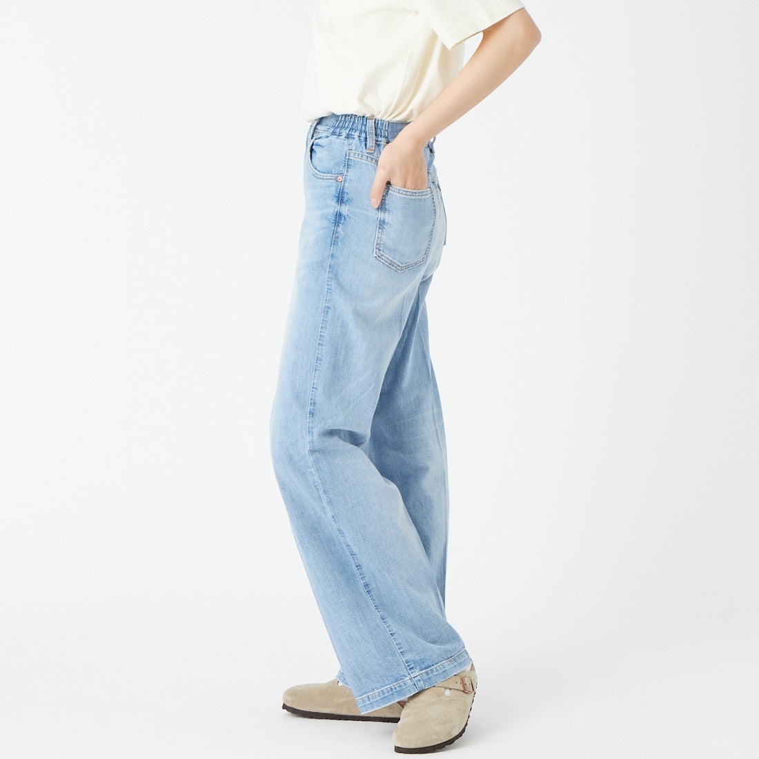 RED CARD TOKYO [レッドカード トーキョー] ワイドストレートデニム Relaxy Slogan [78W107R01LTU] A-LT USED &&モデル身長：162cm 着用サイズ：22&&