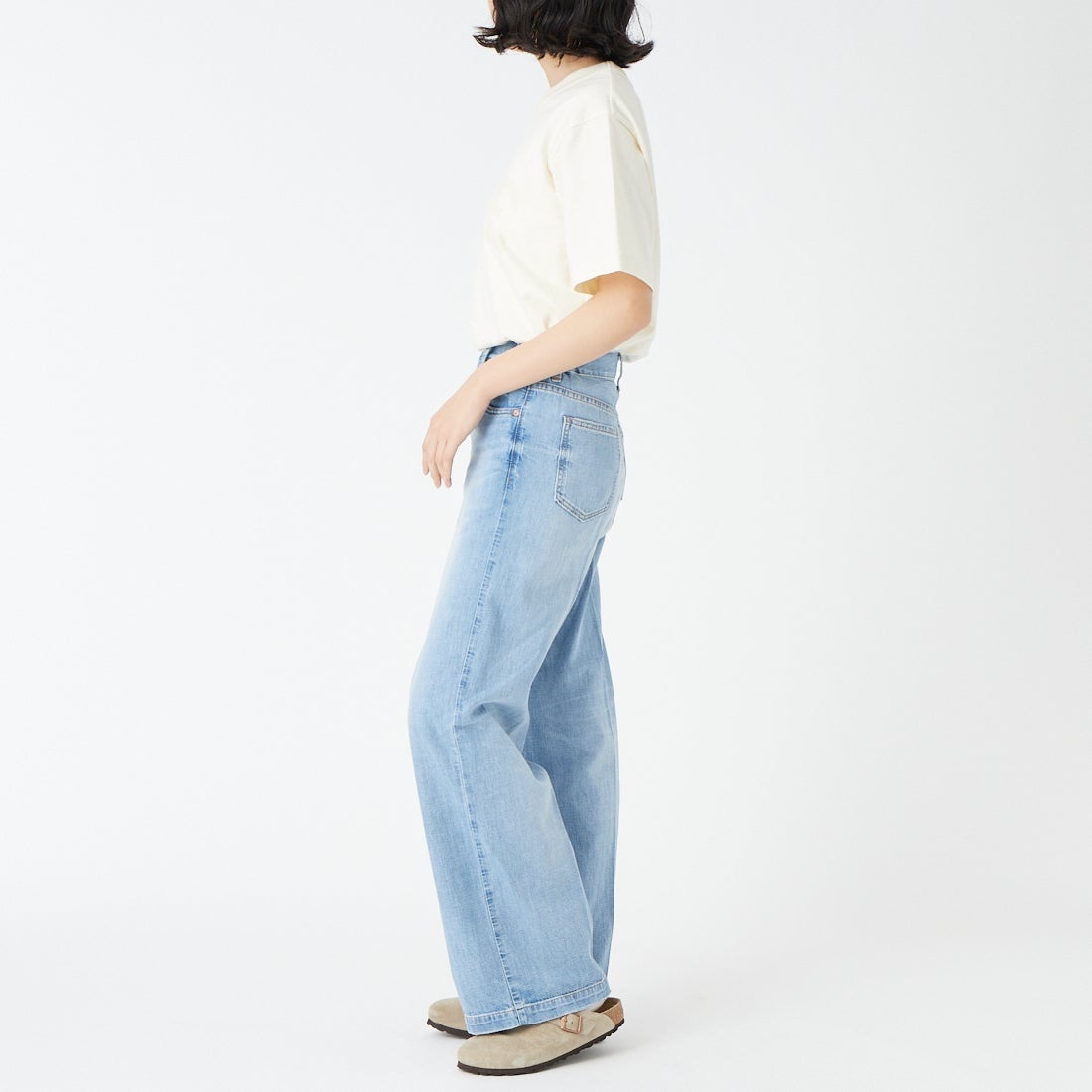 RED CARD TOKYO [レッドカード トーキョー] ワイドストレートデニム Relaxy Slogan [78W107R01LTU] A-LT USED &&モデル身長：162cm 着用サイズ：22&&