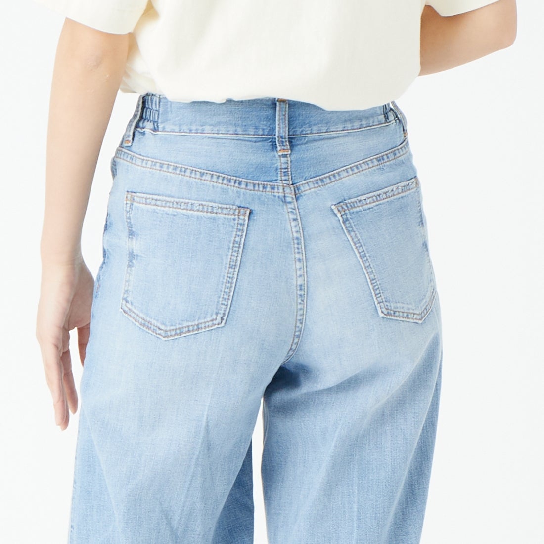 RED CARD TOKYO [レッドカード トーキョー] ワイドストレートデニム Relaxy Slogan [78W107R01LTU] A-LT USED &&モデル身長：162cm 着用サイズ：22&&