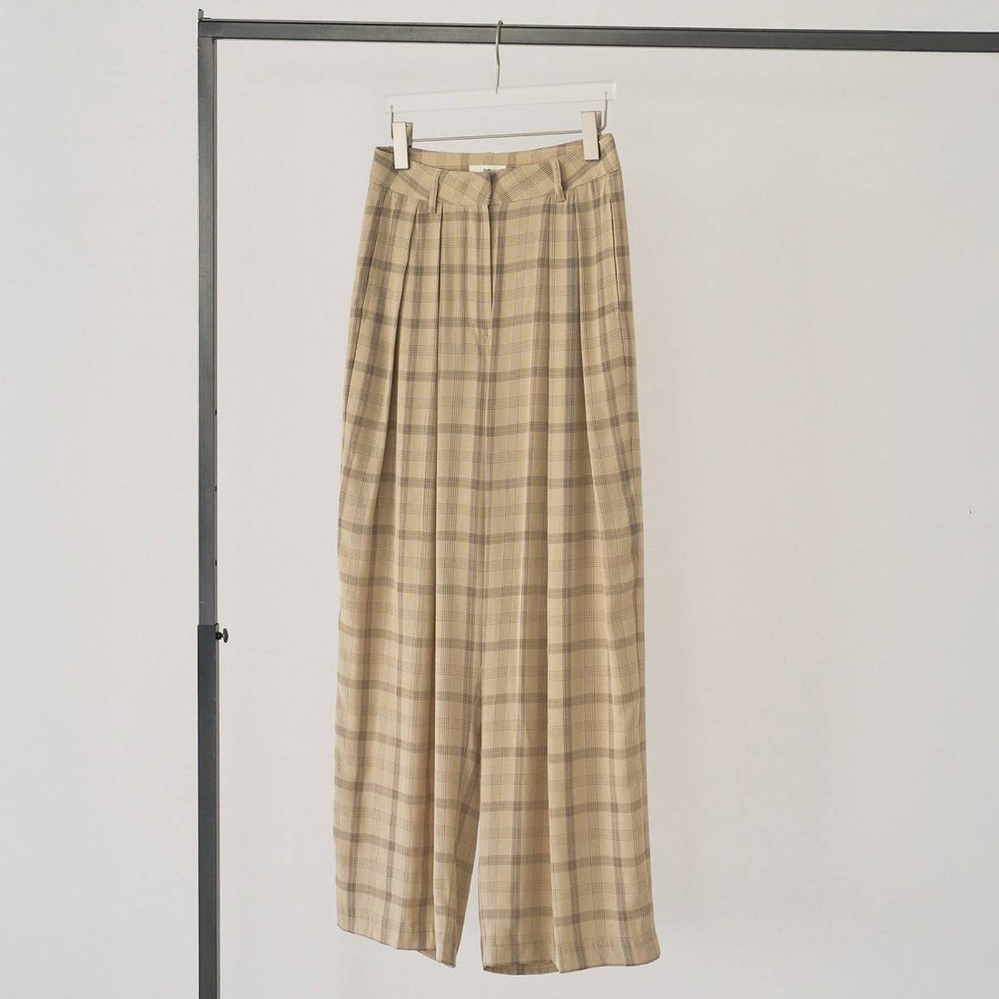 anuke [アンヌーク] チェックダブルタックパンツ [62610702] CRM