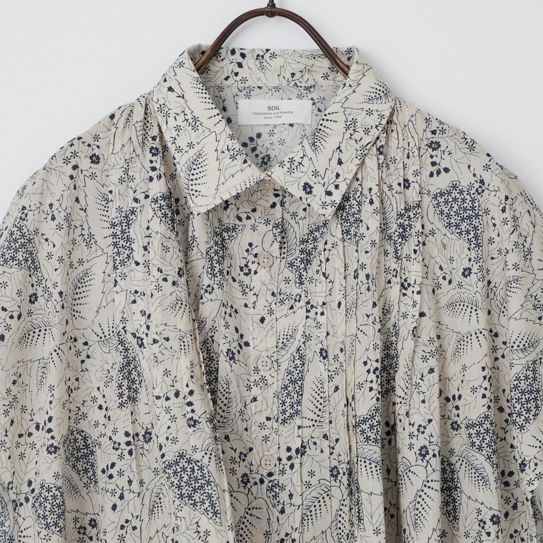 soil [ソイル] コットンボイル リーフ&フラワープリント レギュラーカラーショートスリーブシャツ [NSL26061] 9339 GRY