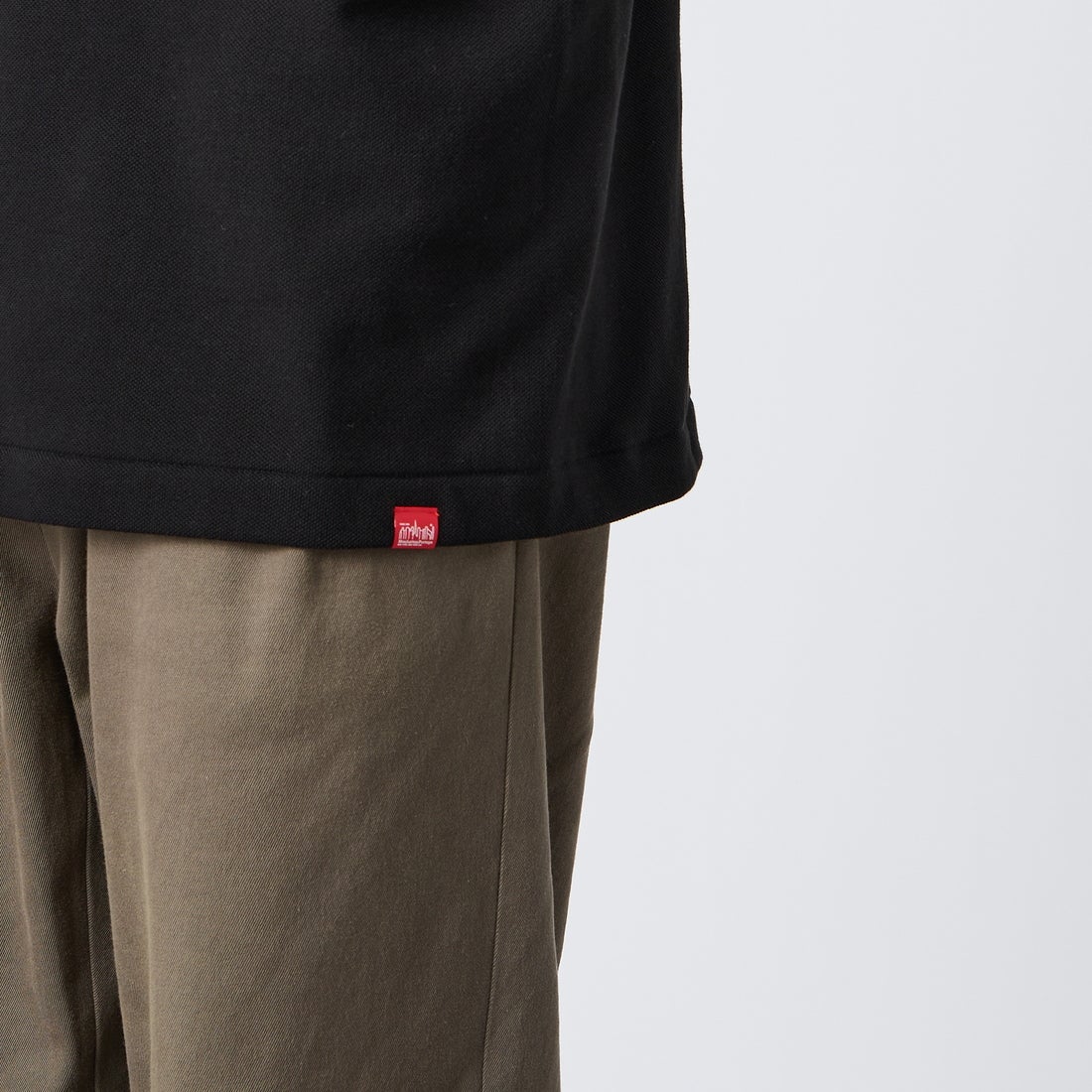 MANHATTAN PORTAGE [マンハッタンポーテージ] ショートスリーブTシャツ [26SS-MP-M642] BLACK &&モデル身長：167cm 着用サイズ：M&&