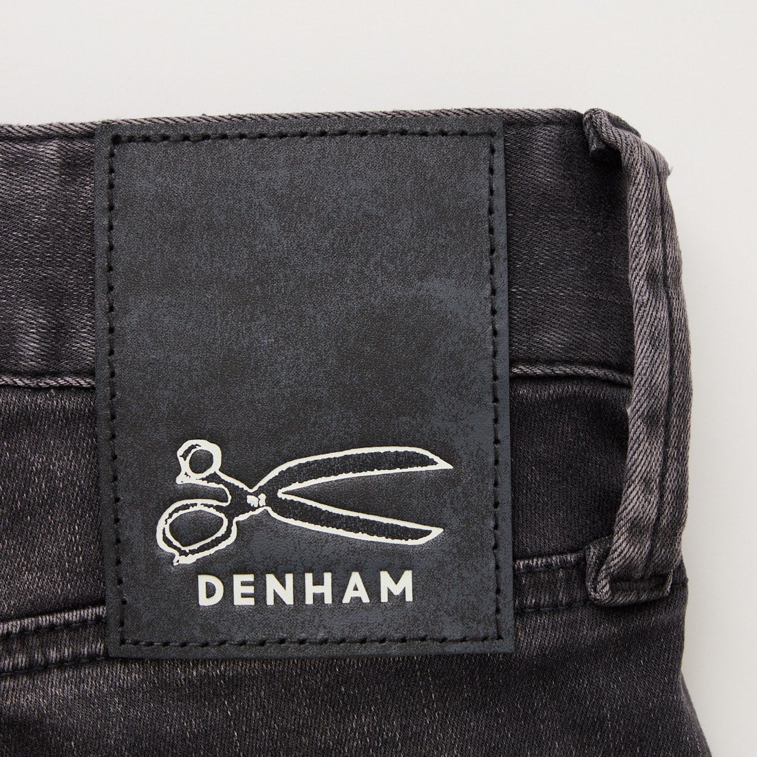 DENHAM [デンハム] スーパースキニージーンズ BOLT [BOLT-FMLBLK-CS] BLACK