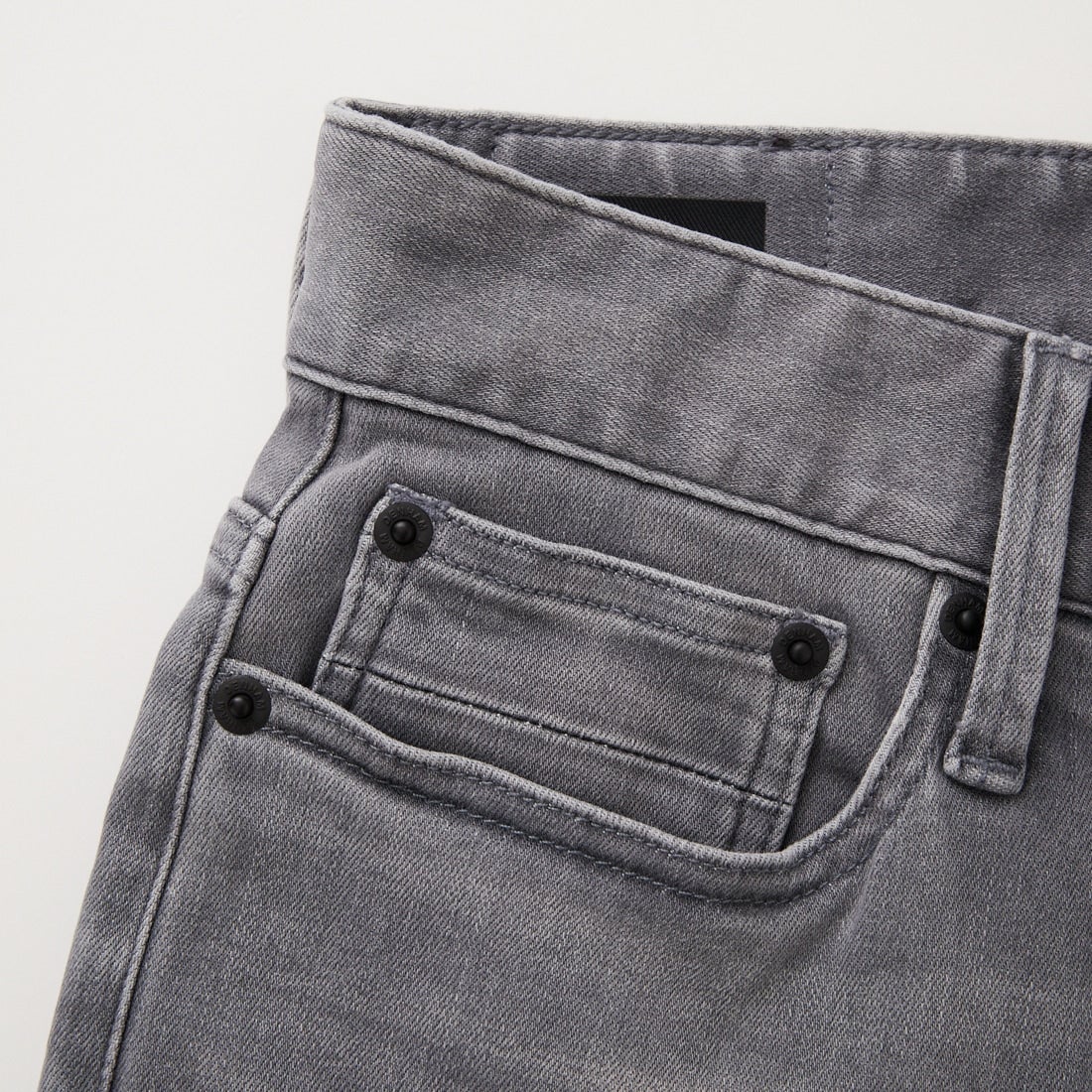 DENHAM [デンハム] スリムフィットジーンズ RAZOR [RAZOR-FMGRY-CS] GREY