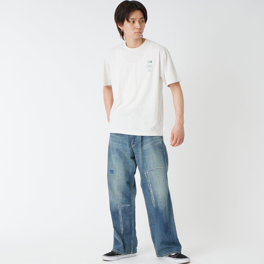 THE NORTH FACE [ザ ノースフェイス] GARスモーラー タイポグラフィックショートスリーブTシャツ [NT32667] WX &&モデル身長：177cm 着用サイズ：M&&