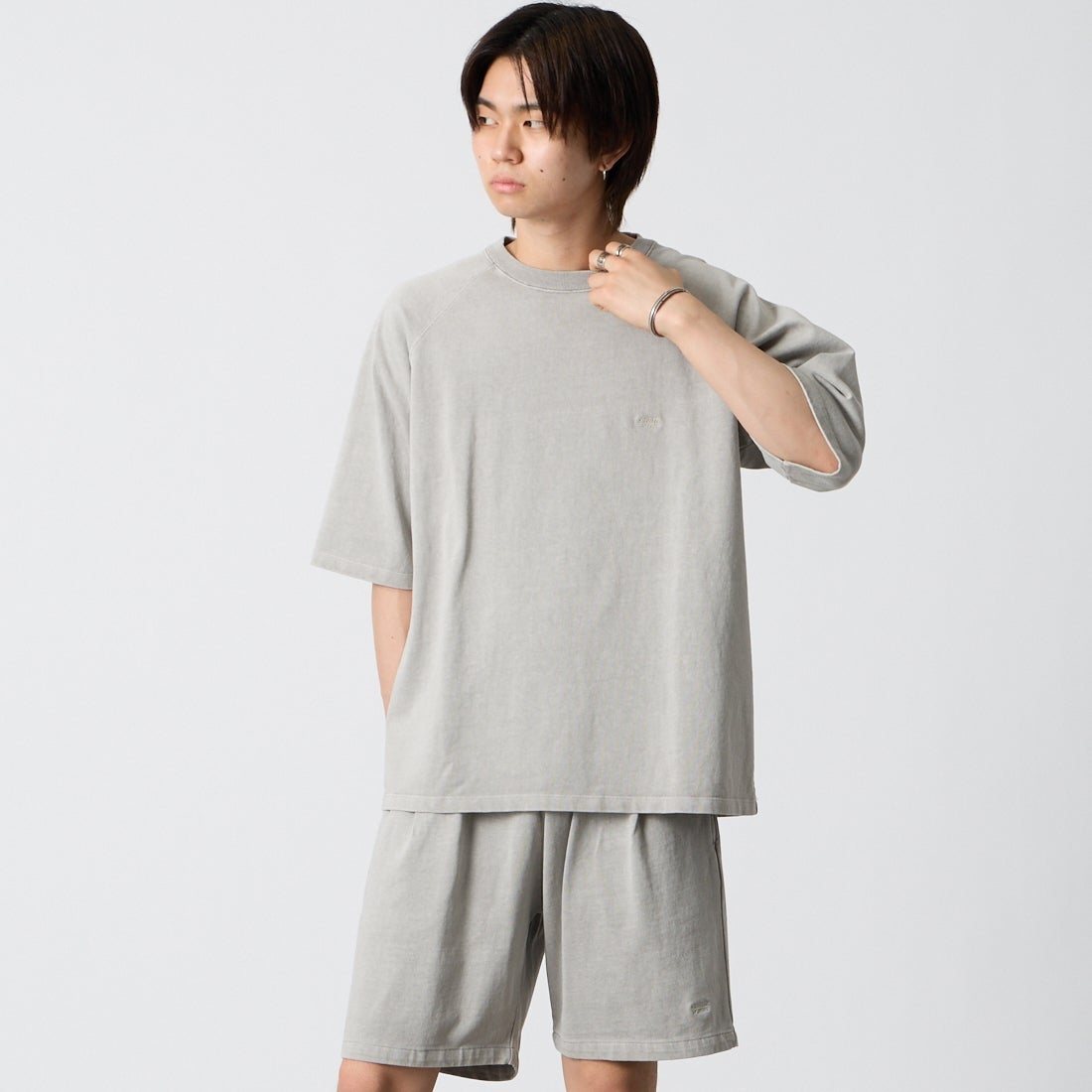 PIGMENT GR&&モデル身長：177cm 着用サイズ：M&&