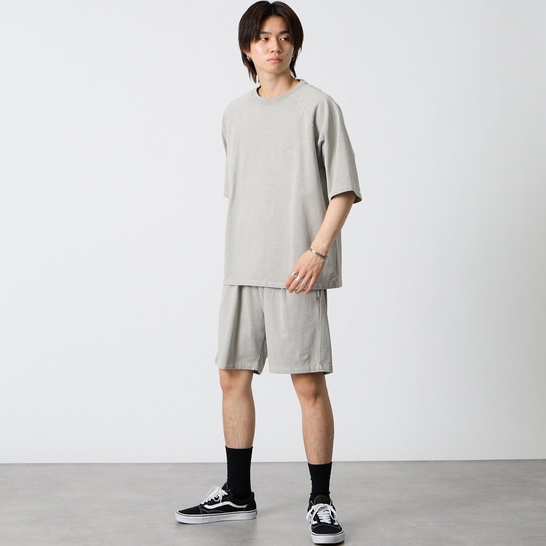 ONEITA [オニータ] ピグメント刺繍ショーツ [2622-466IN] PIGMENT GR &&モデル身長：177cm 着用サイズ：M&&