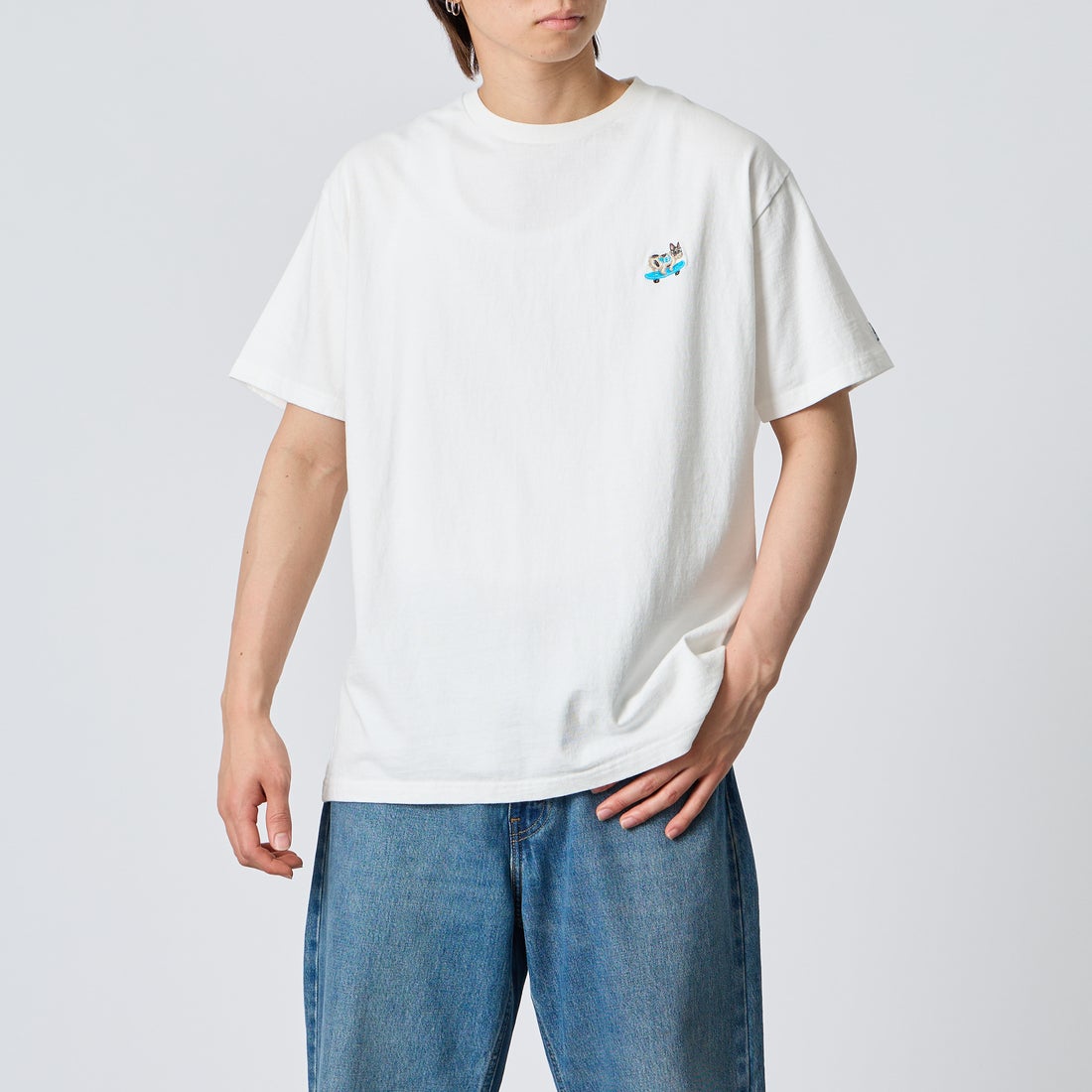 WHITE&&モデル身長：177cm 着用サイズ：L&&