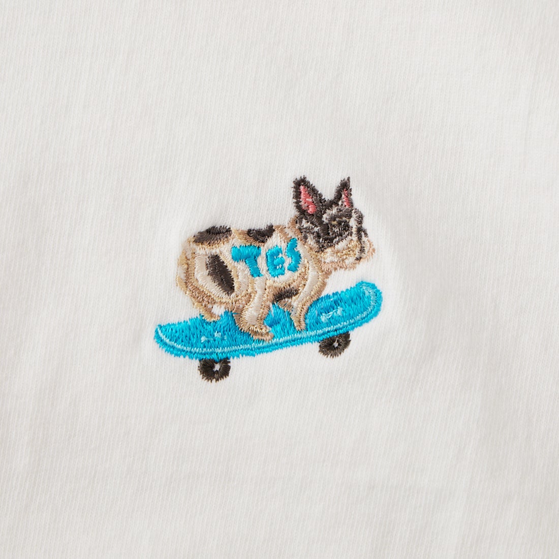 The Endless Summer [エンドレスサマー] 別注 ワンポイントBUHI刺繍ロゴ ショートスリーブTシャツ [FH-26574507-JF] WHITE