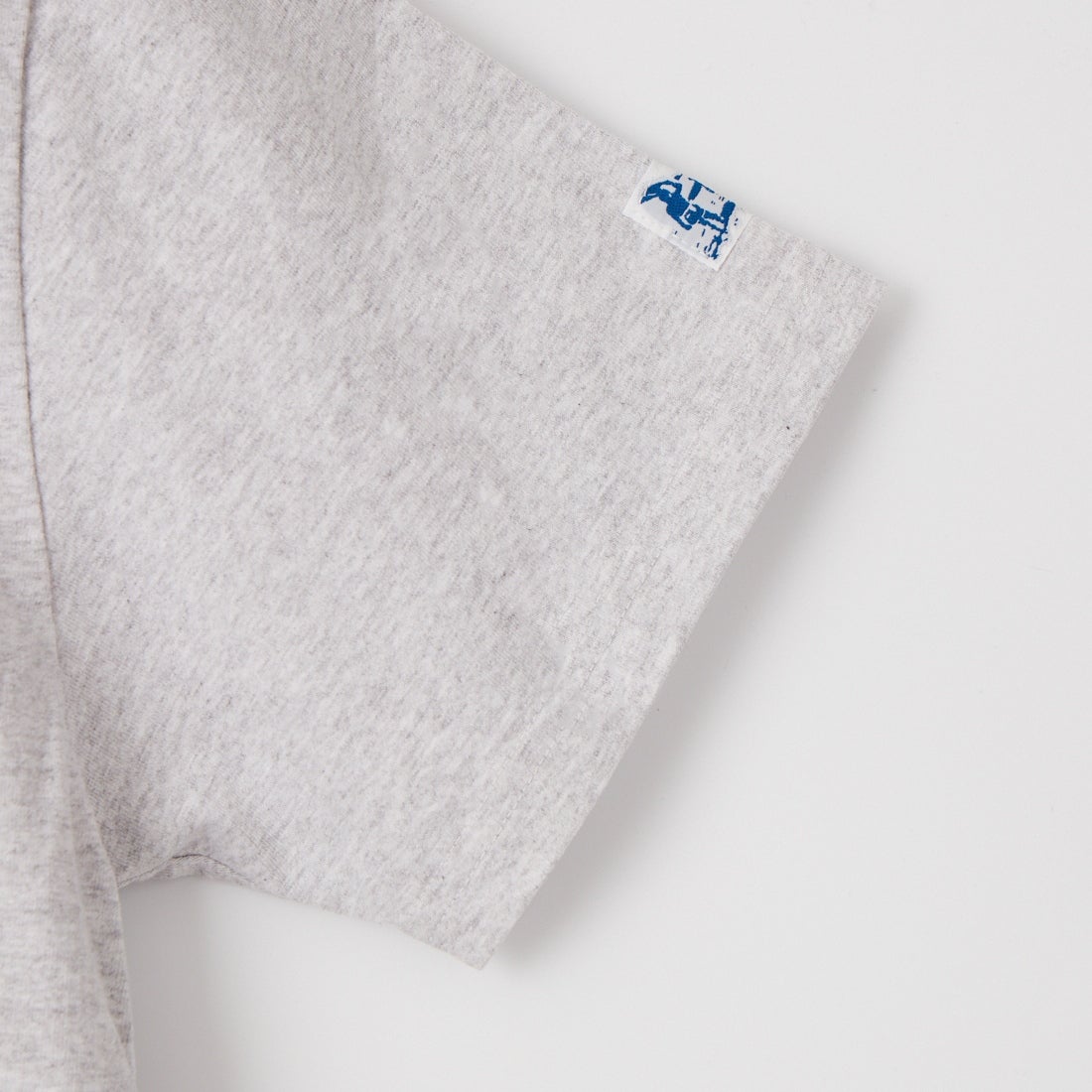 The Endless Summer [エンドレスサマー] 別注 ワンポイントBUHI刺繍ロゴ ショートスリーブTシャツ [FH-26574507-JF] MIX GRAY