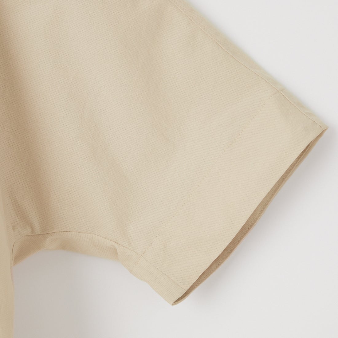 NANGA [ナンガ] ドットエア(R) コンフィー ショートスリーブシャツ [N2611-1J022B] S.BEG