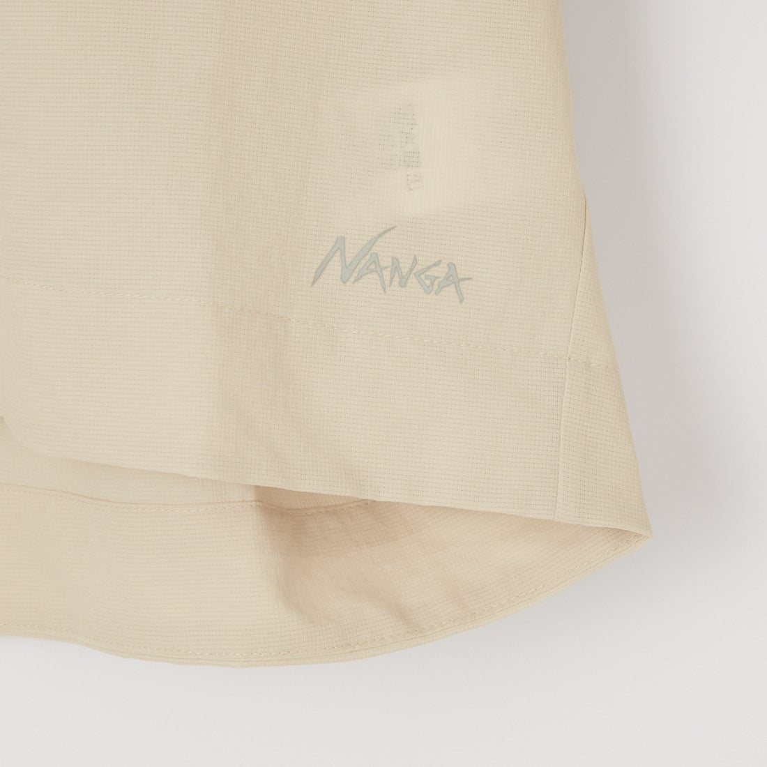 NANGA [ナンガ] ドットエア(R) コンフィー ショートスリーブシャツ [N2611-1J022B] S.BEG