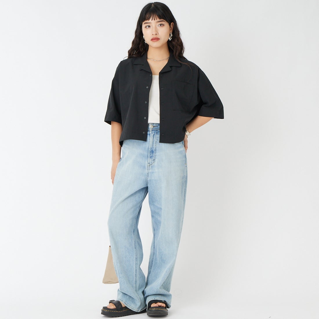 NANGA [ナンガ] ドットエア(R) コンフィー ショートスリーブシャツ [N2611-1J022B] P.BLK &&モデル身長：162cm 着用サイズ：WM&&