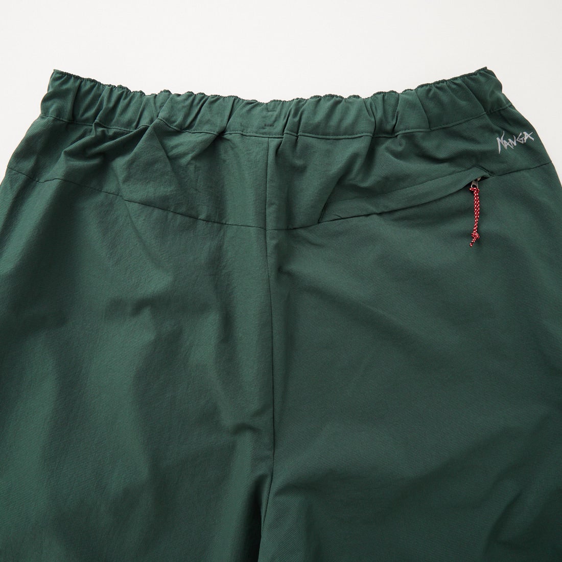 NANGA [ナンガ] ドットエア(R) コンフィー ジョガーパンツ [N2610-1D093A] P-BLK