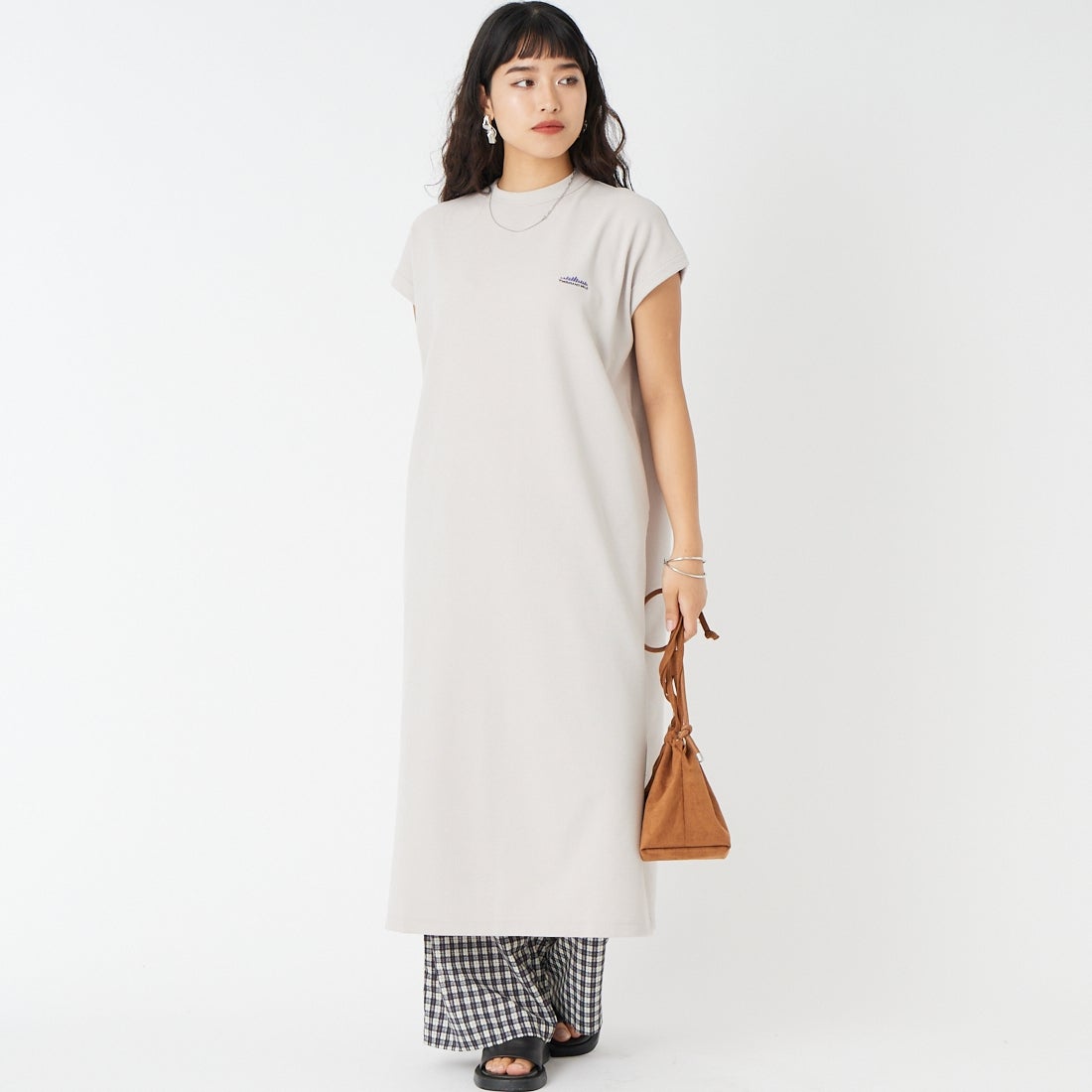 15 GREIGE&&モデル身長：162cm 着用サイズ：F&&