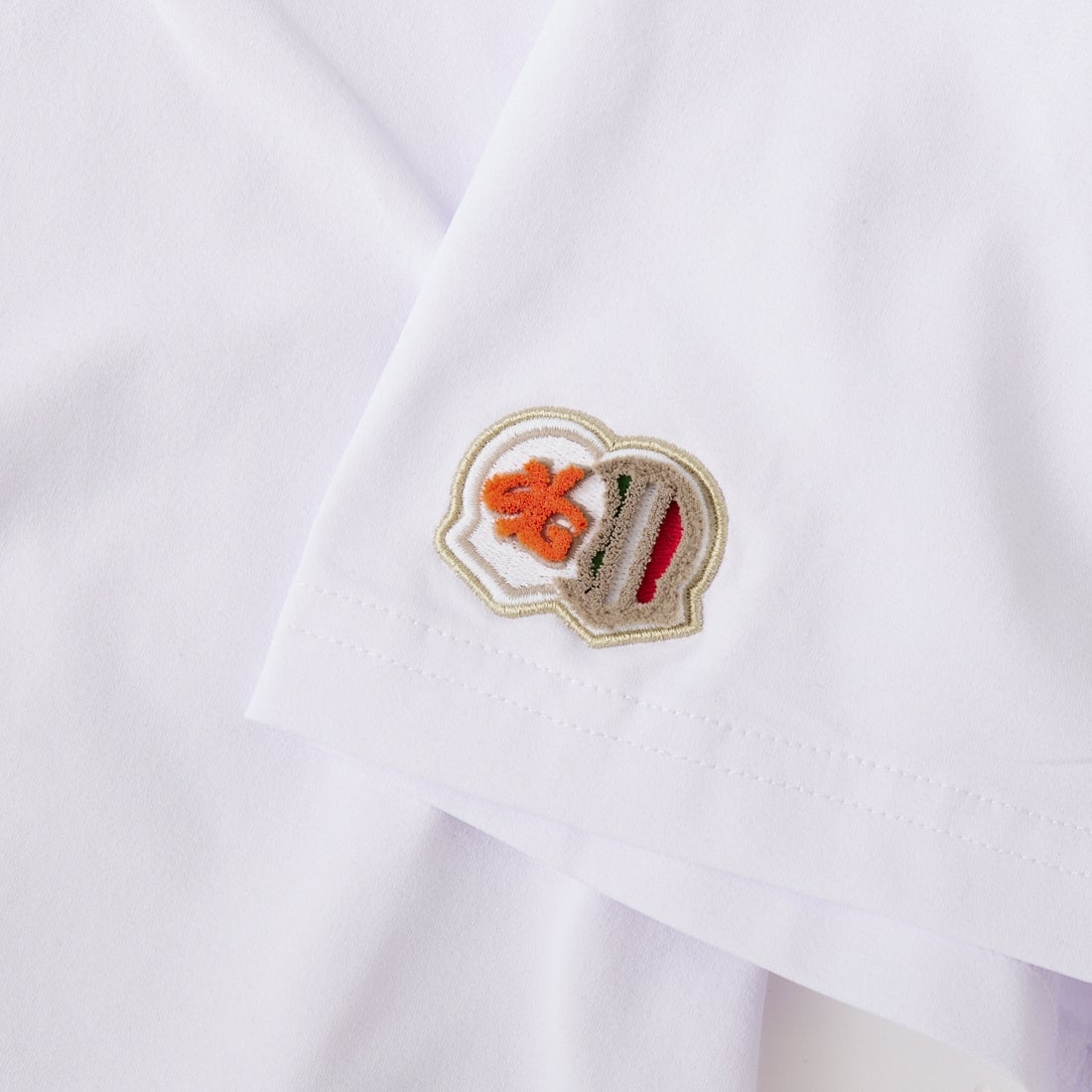 SY32 GOLF [エスワイサーティトゥ ゴルフ] エンブレムモックネックTシャツ [SYG-26S1-38] WHITE