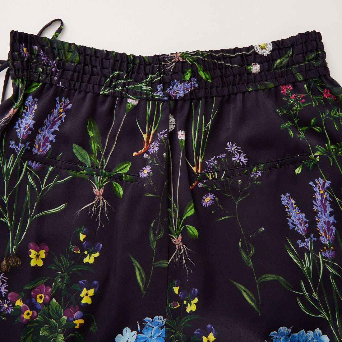 TICCA [ティッカ] フラワープリントパンツ [TBFS-422] NAVY